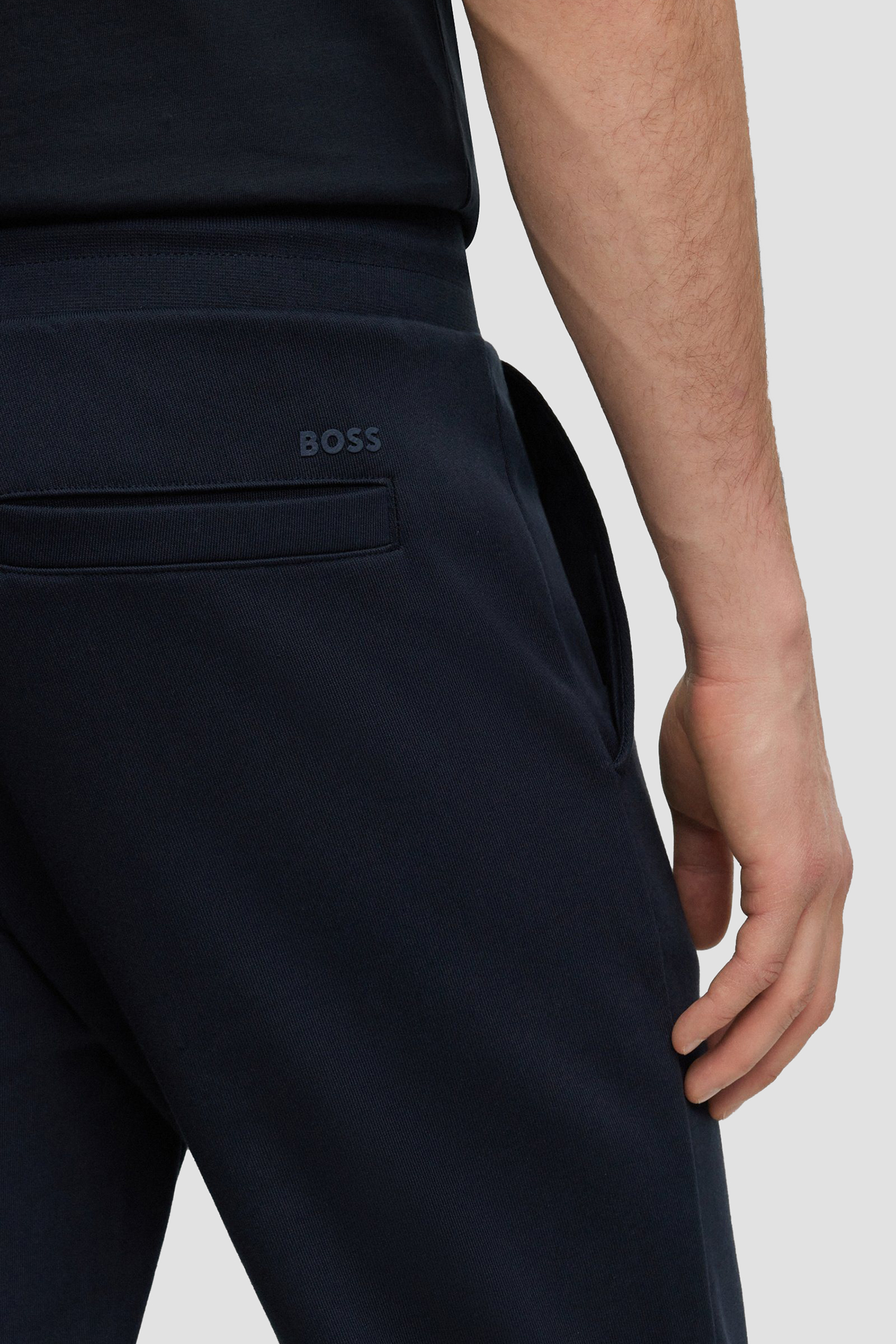 Мужские темно-синие спортивные брюки BOSS 50471958;404