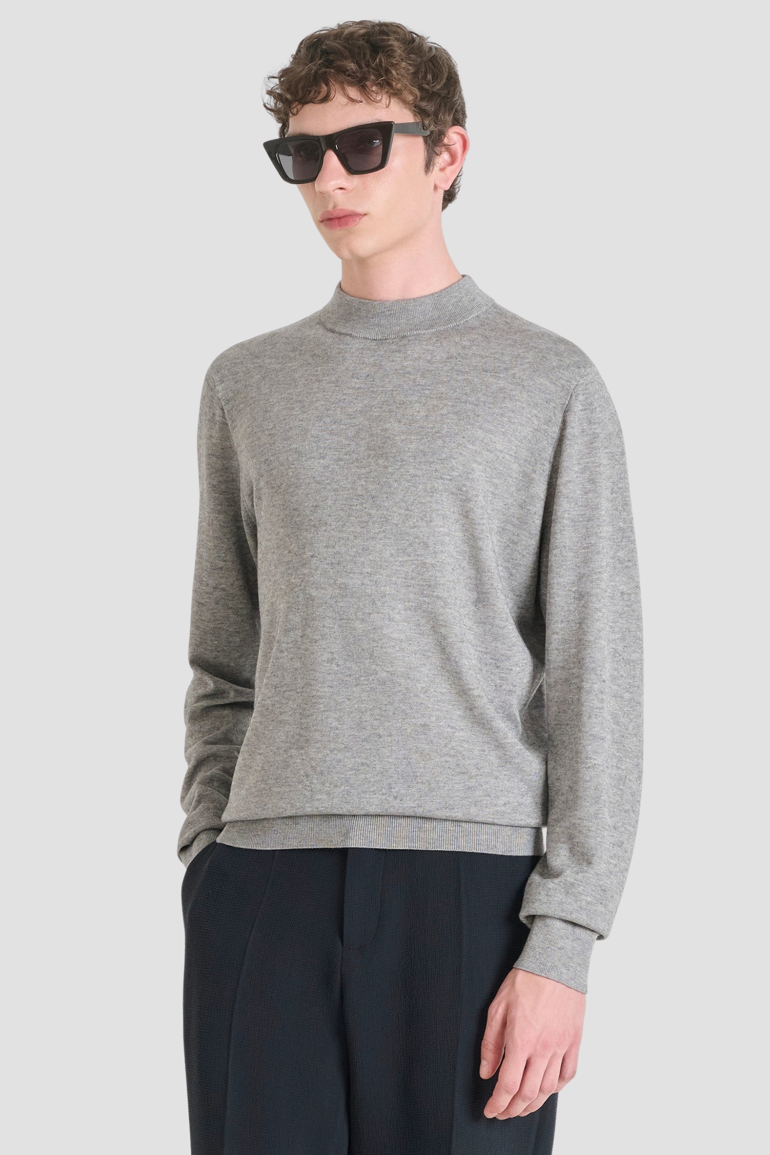 Мужской светло-серый джемпер Antony Morato MMSW01523.YA400145;9013