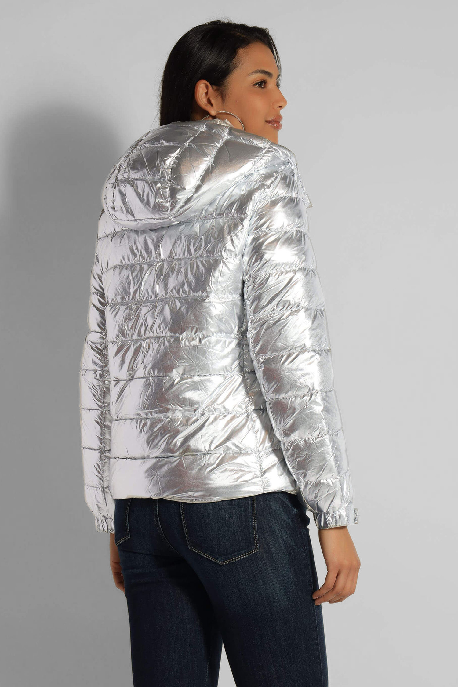 Женская серебристая куртка Guess W2BL26.WEWC0;F9HV