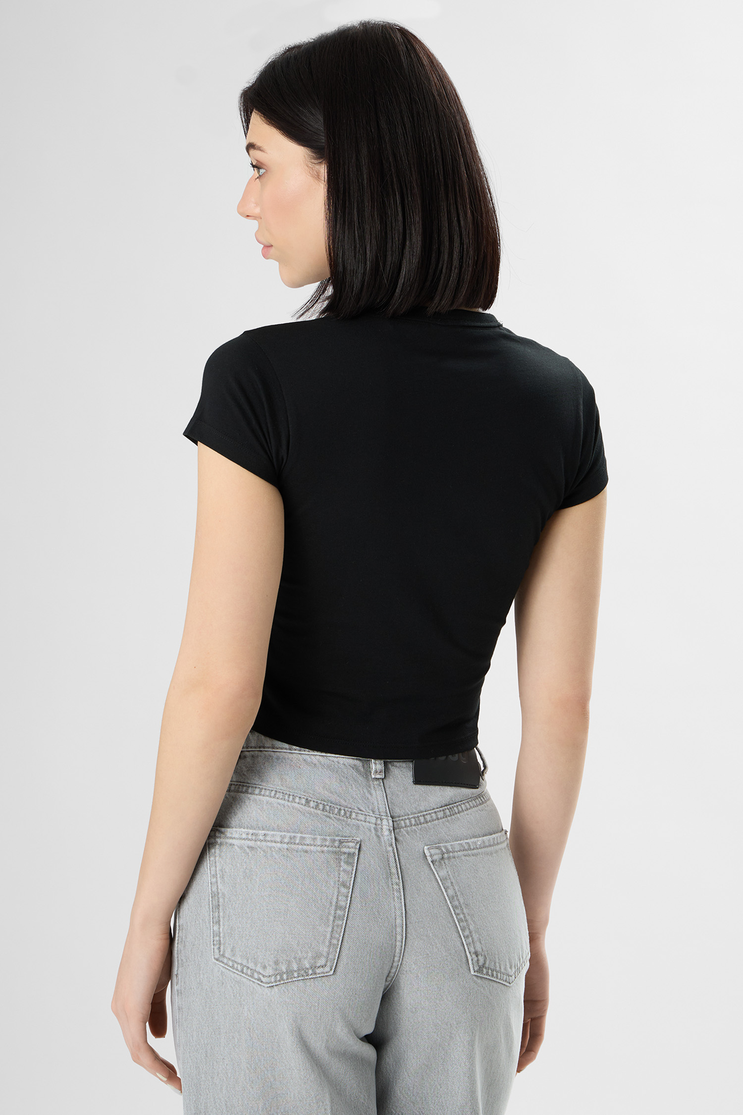 Жіноча чорна футболка HUGO BLUE 50560769;001