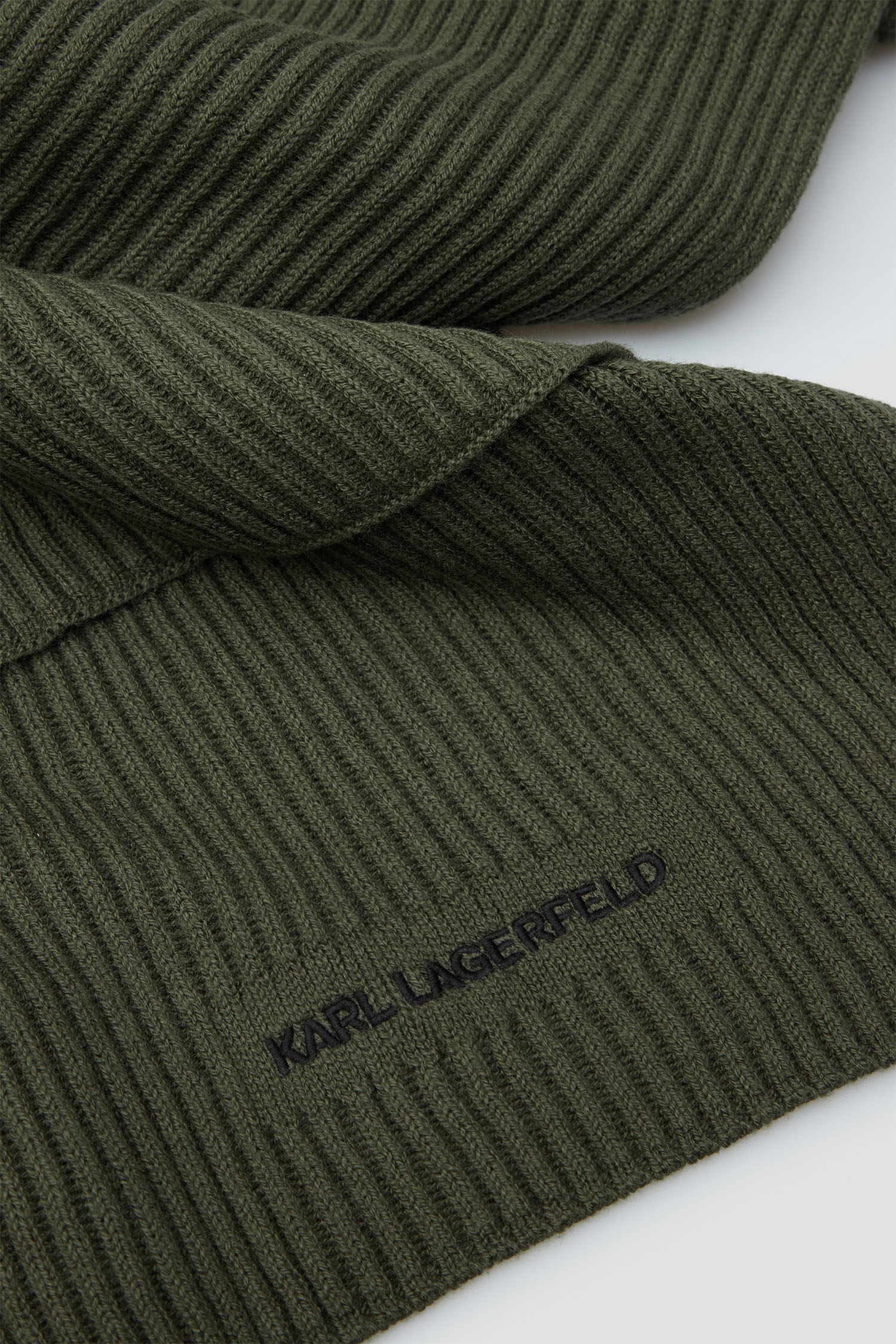 Мужской зеленый шерстяной шарф Karl Lagerfeld 544305.805000;590