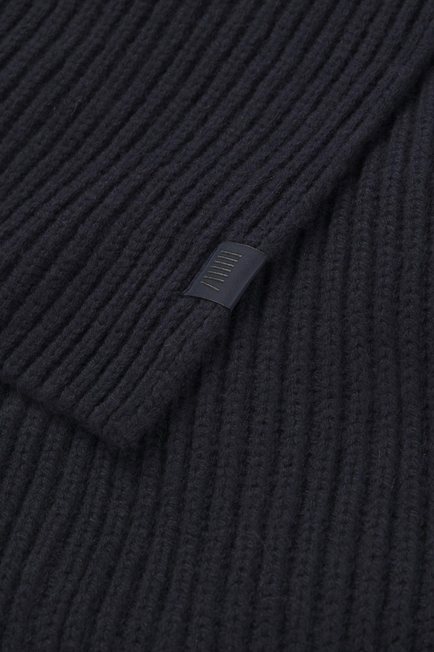 Мужской черный шерстяной шарф BOSS 50552883;409