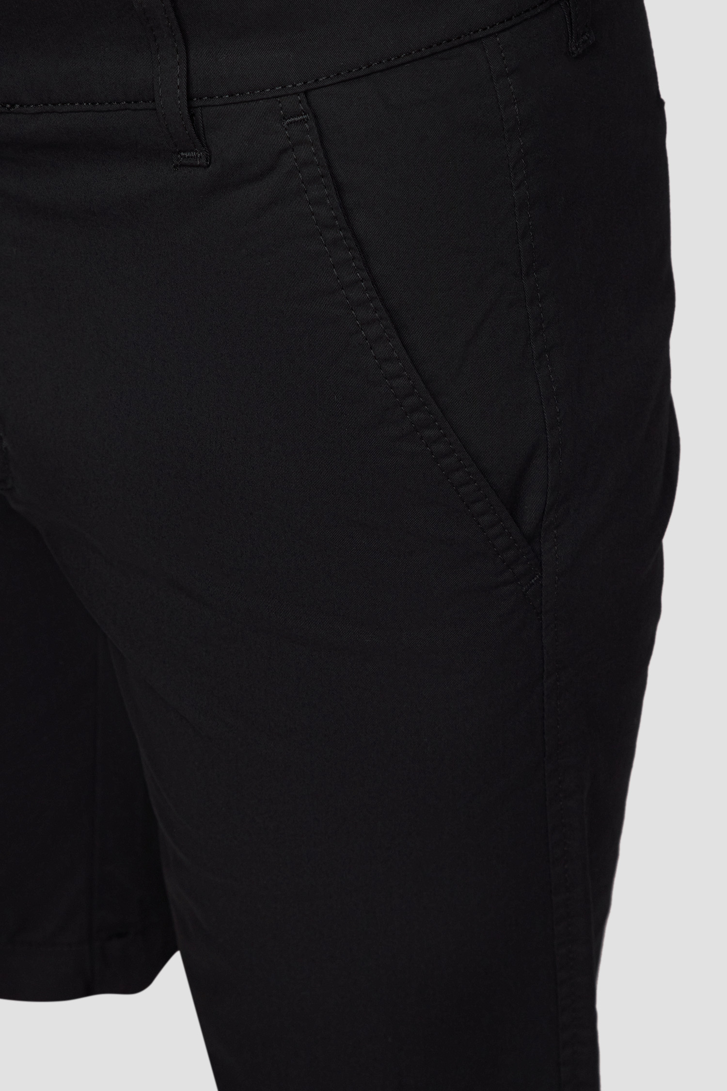 Мужские черные шорты Karl Lagerfeld 532890.255813;990 — Ultrashop