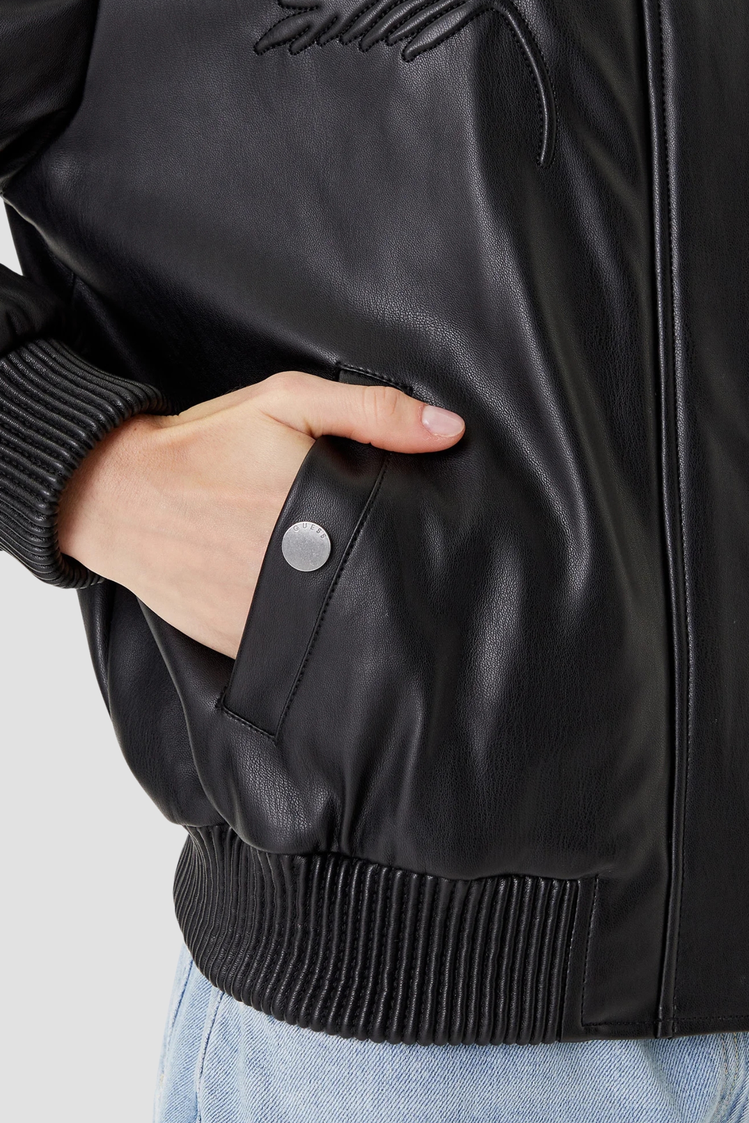 Жіночий чорний бомбер Guess W5YL06.WE480;JBLK