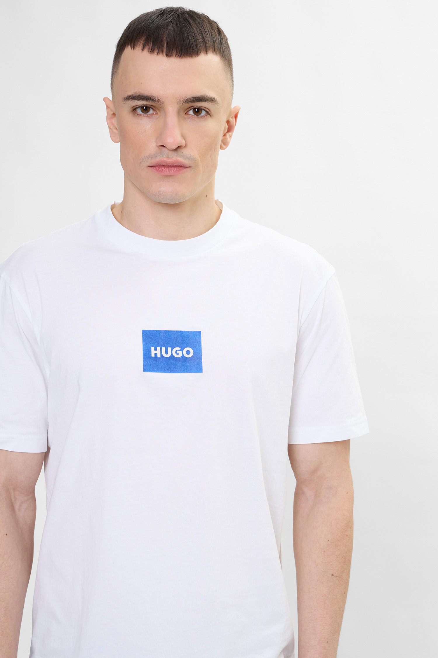 Чоловіча біла футболка HUGO BLUE 50554382;100