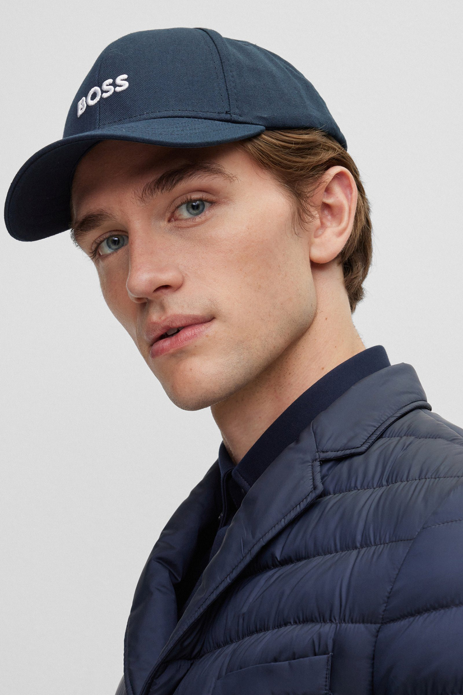 Мужская темно-синяя кепка BOSS 50495121;404