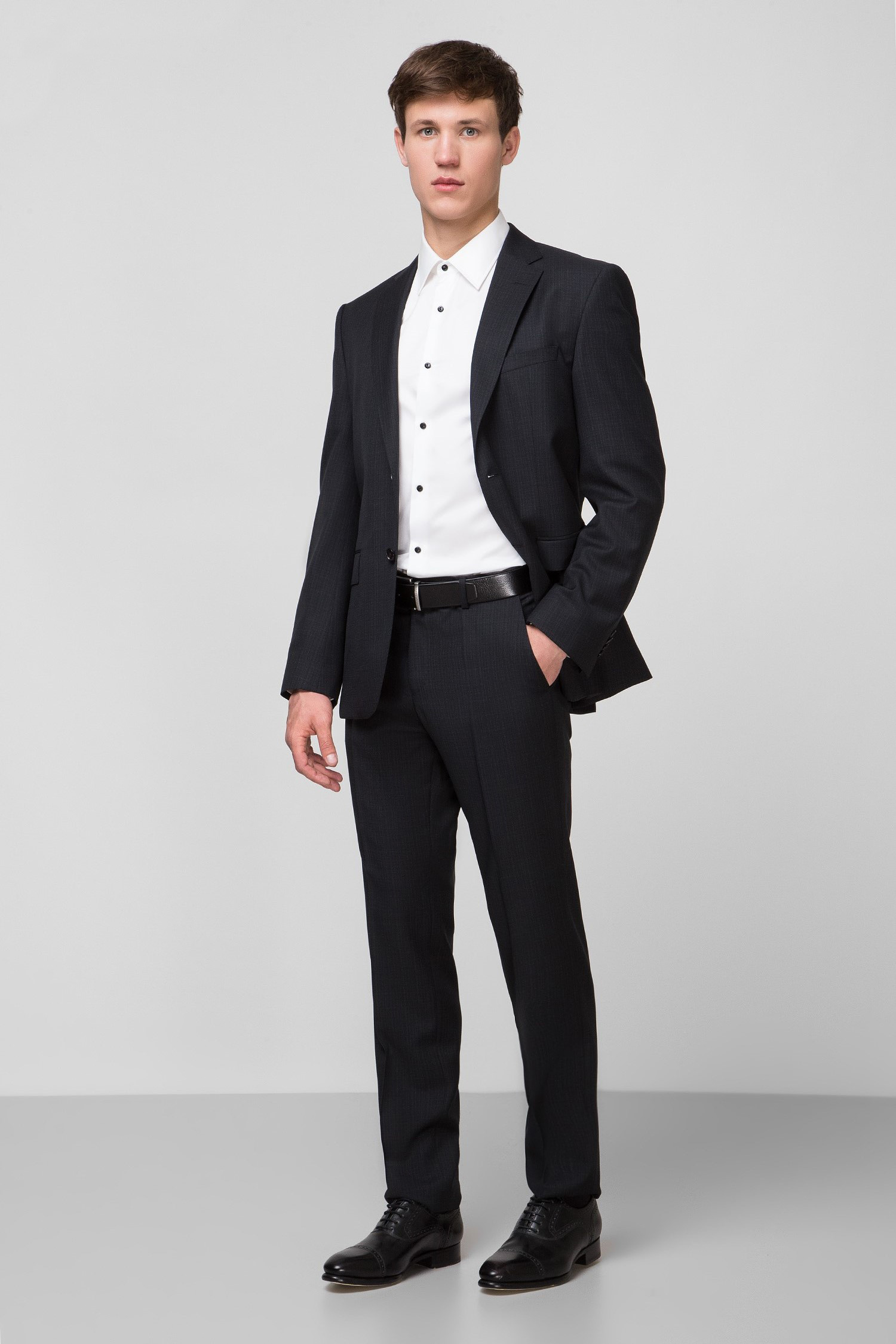 Мужской черный шерстяной костюм Super 110 (пиджак, брюки) BOSS 50421694;001