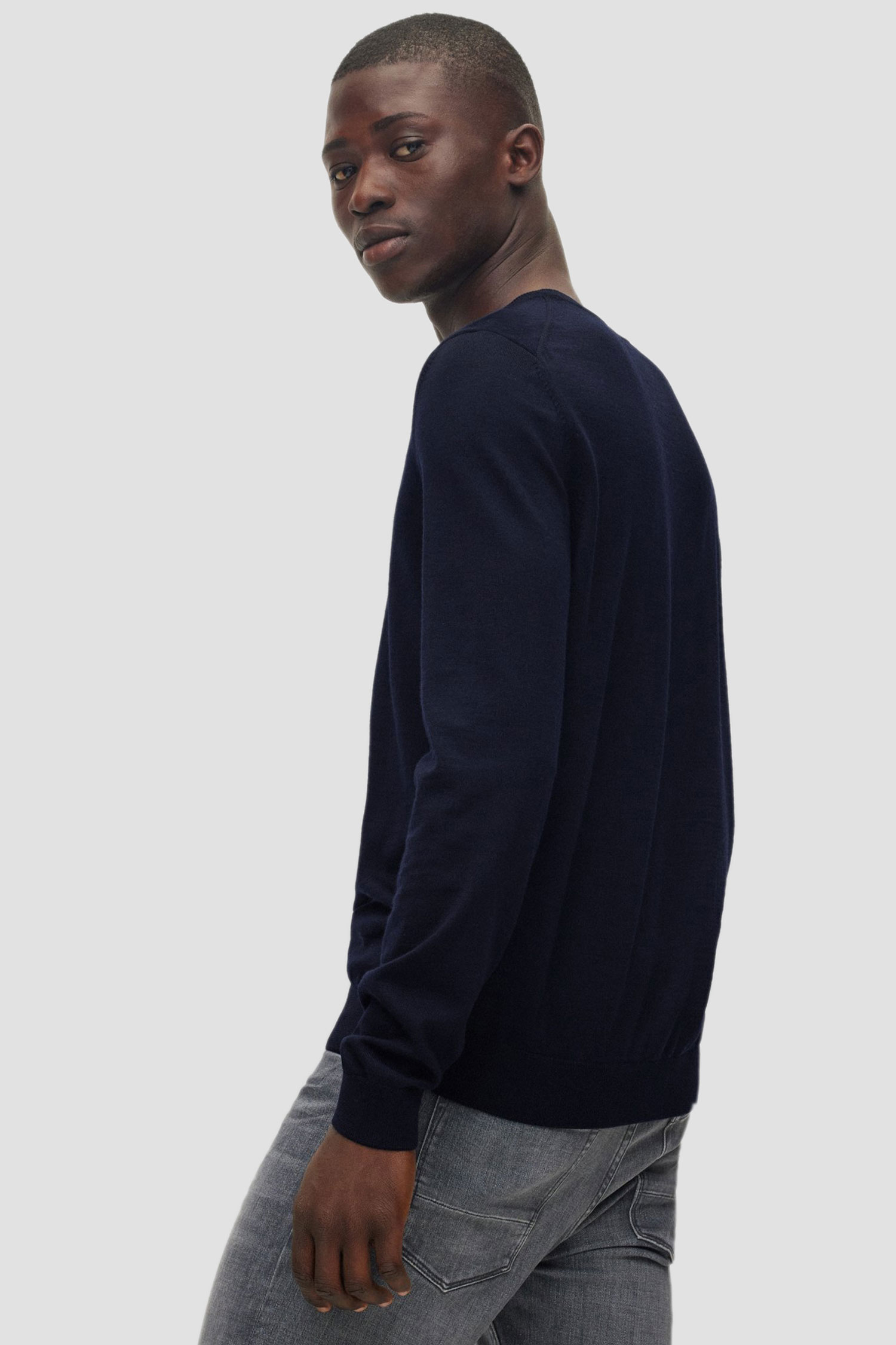 Мужской темно-синий шерстяной джемпер BOSS 50468239;404