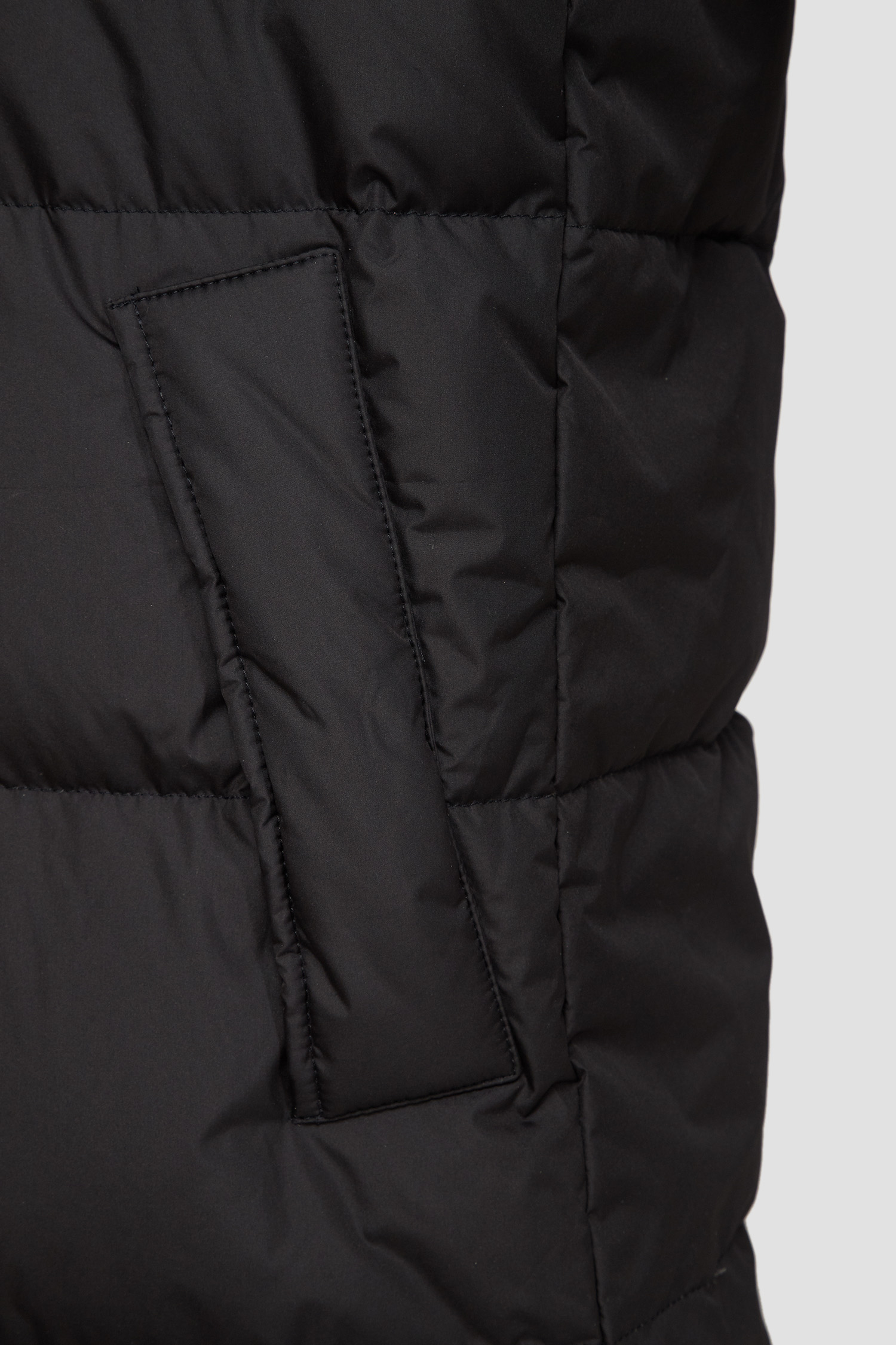 Чоловічий чорний пуховик STILNOLOGY 65T010;001