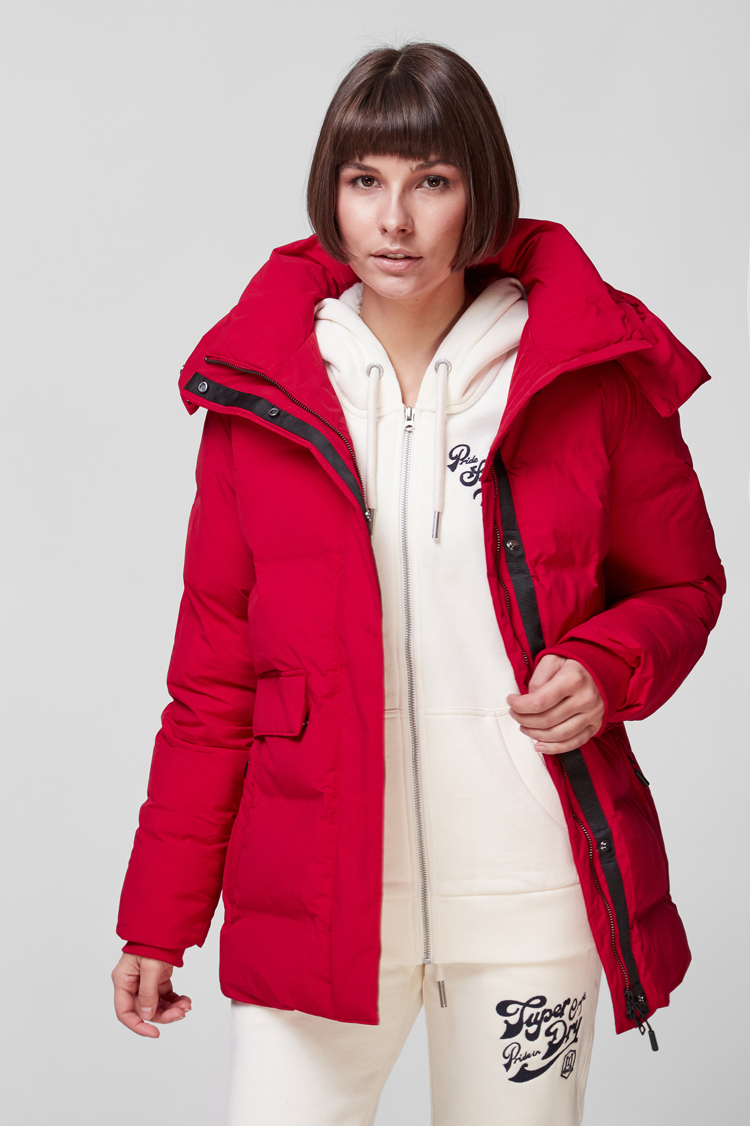 Жіноча червона куртка SuperDry WS310972A;OPK