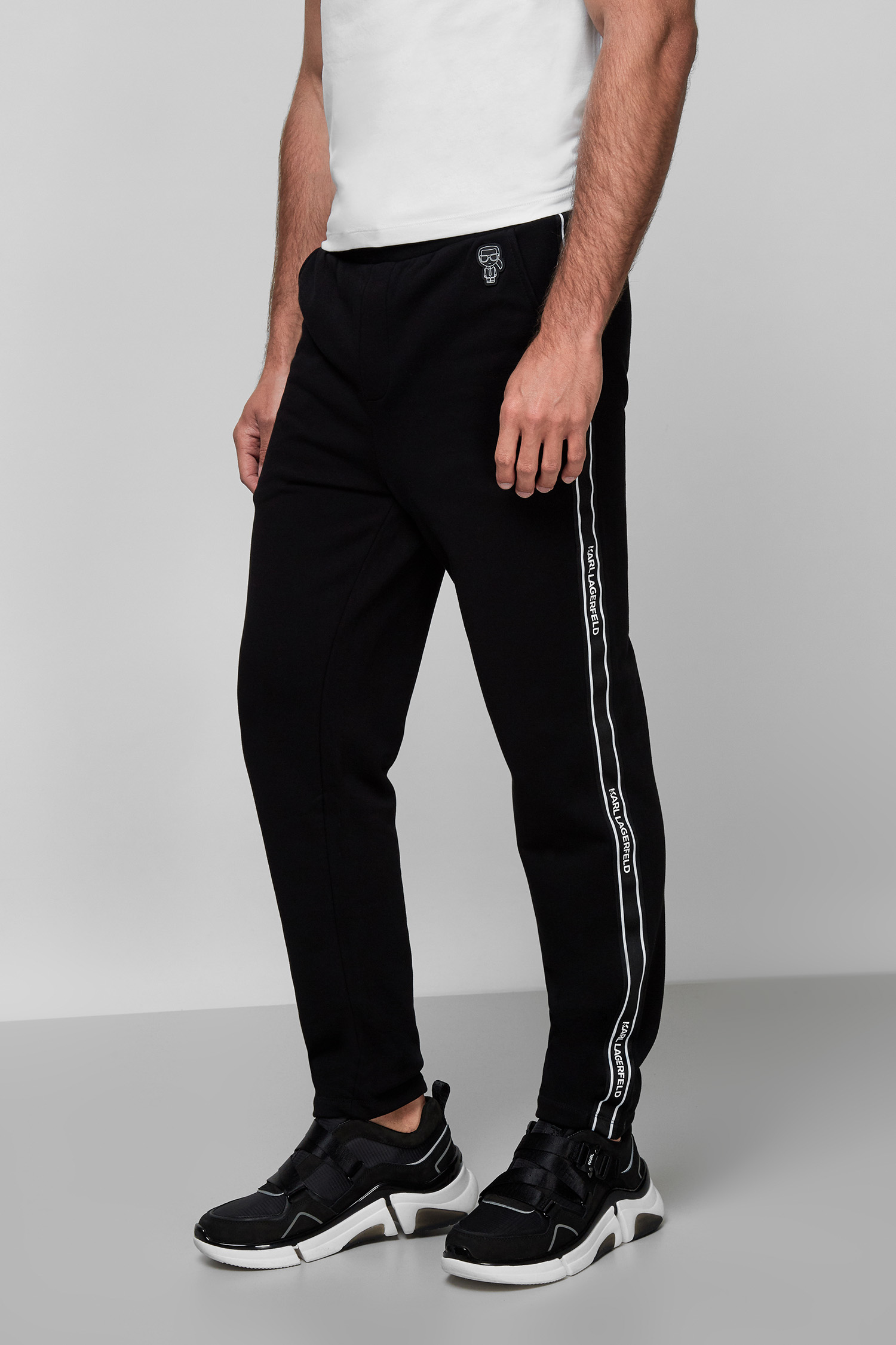 Мужские черные спортивные брюки Karl Lagerfeld 511900.705022;990