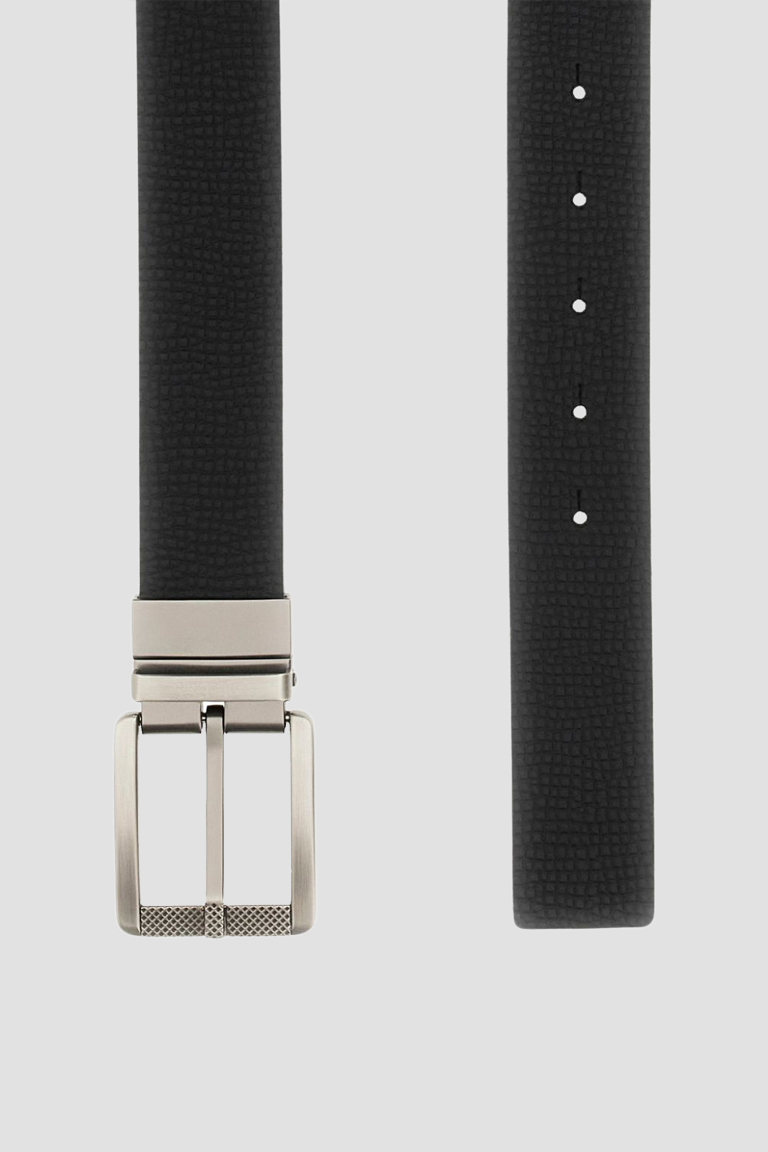 Чоловічий чорний шкіряний ремінь Guess BM7847.P5435;BLA