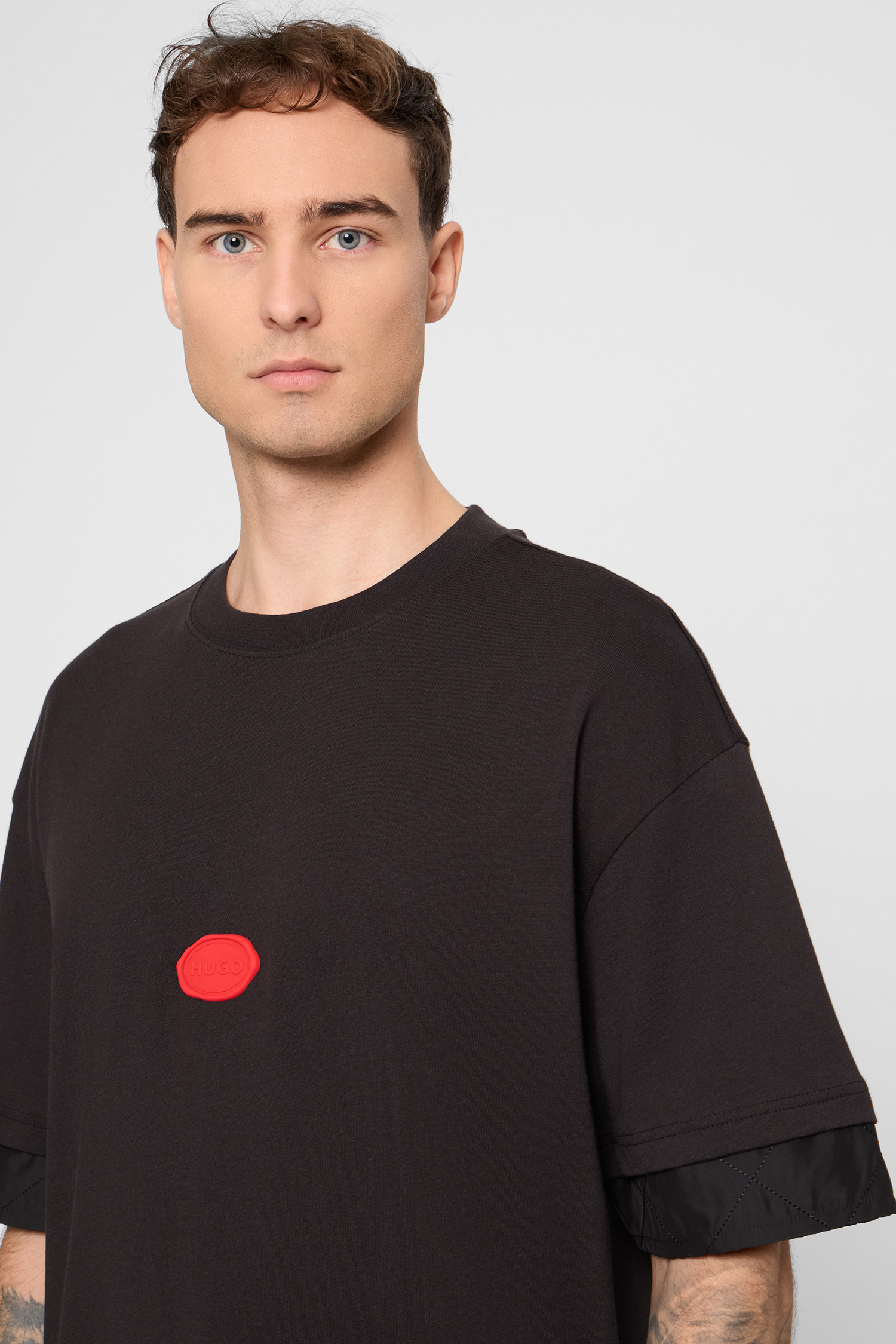 Мужская черная футболка HUGO 50546731;001