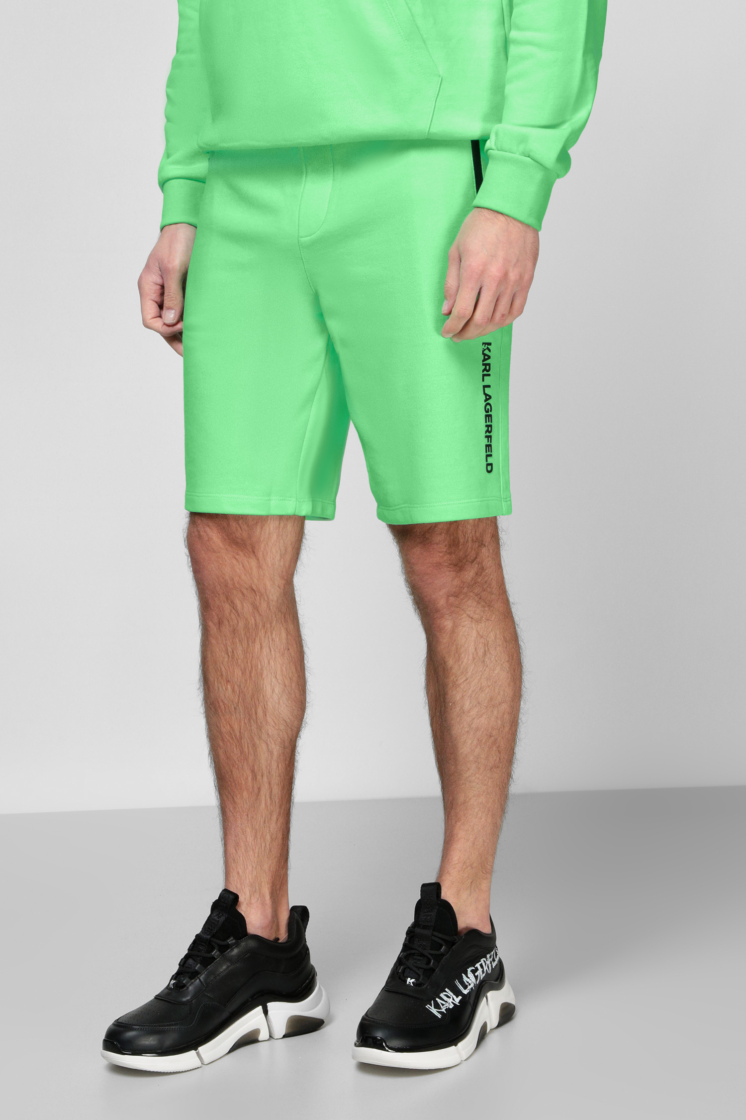 Чоловічі салатові шорти Karl Lagerfeld 521900.705432;520
