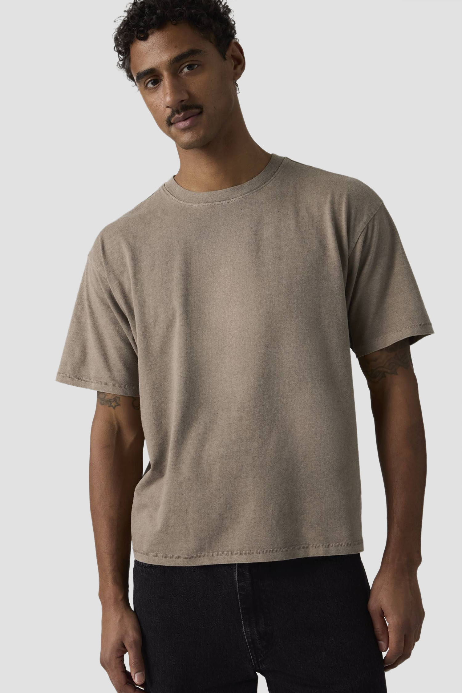 Чоловіча коричнева футболка Levi’s® 0049F;0020