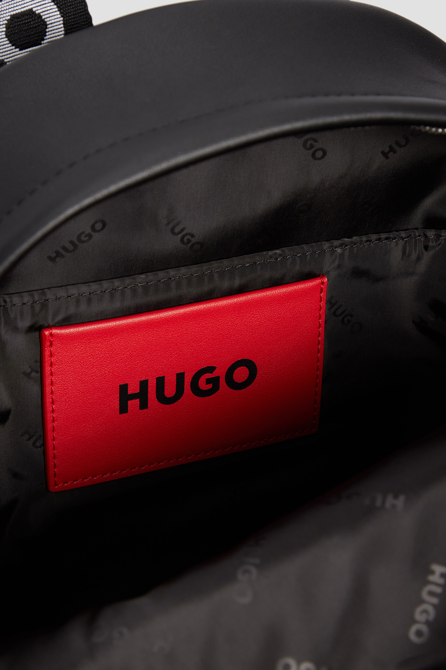 Женский черный рюкзак HUGO 50513080;001