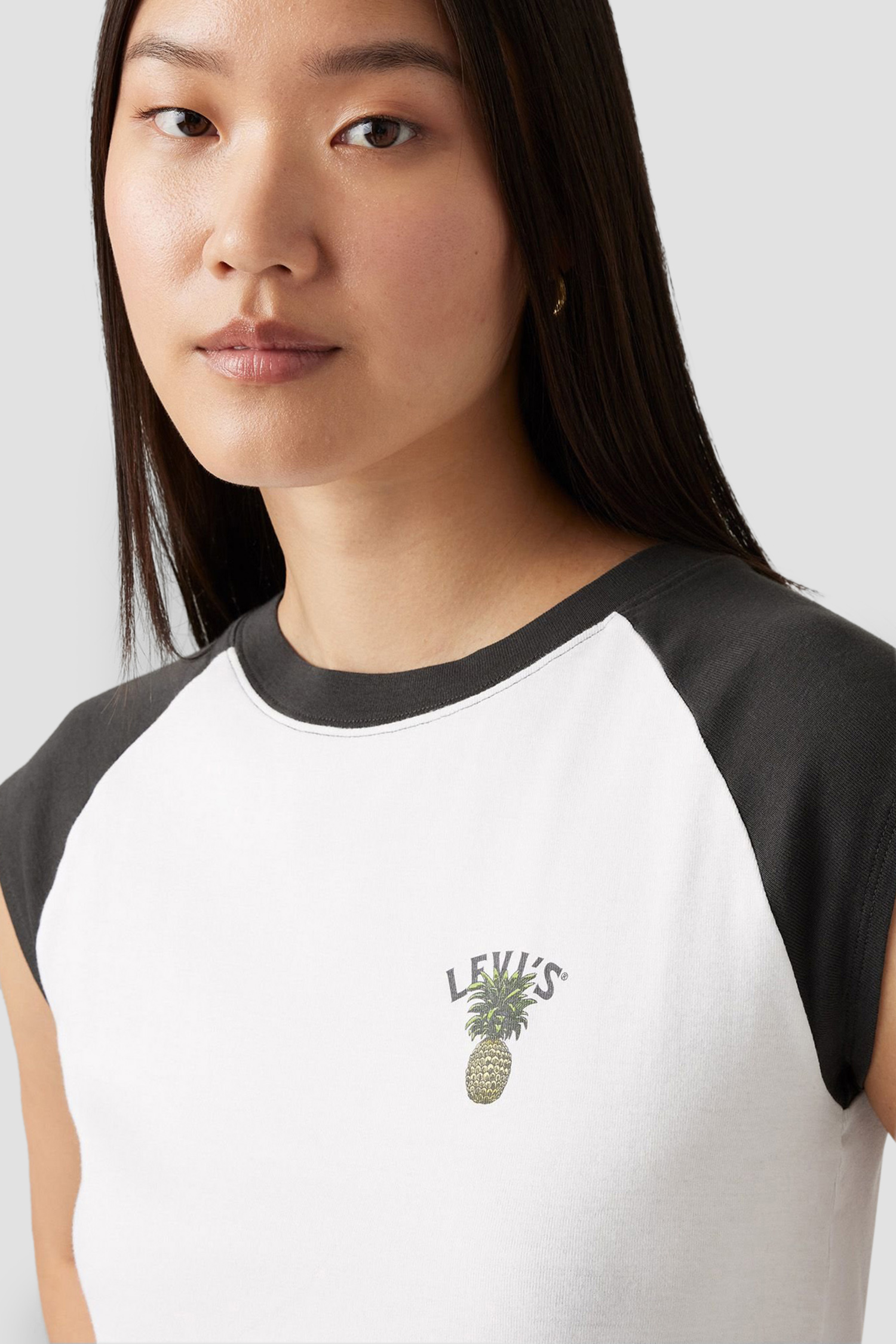 Женская белая футболка Levi’s® A8871;0002