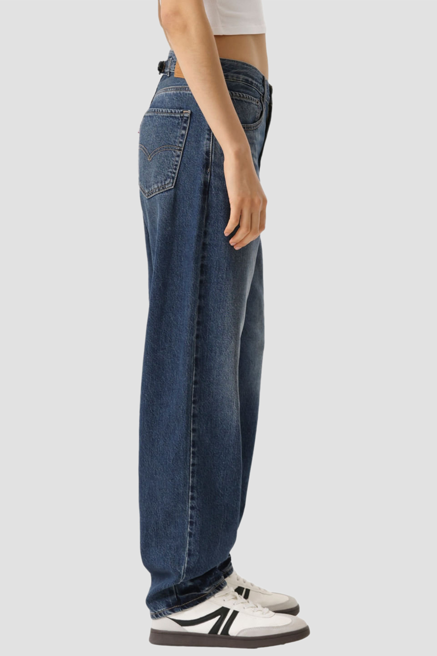 Женские темно-синие джинсы Loose Taper Levi’s® 0083N;0008