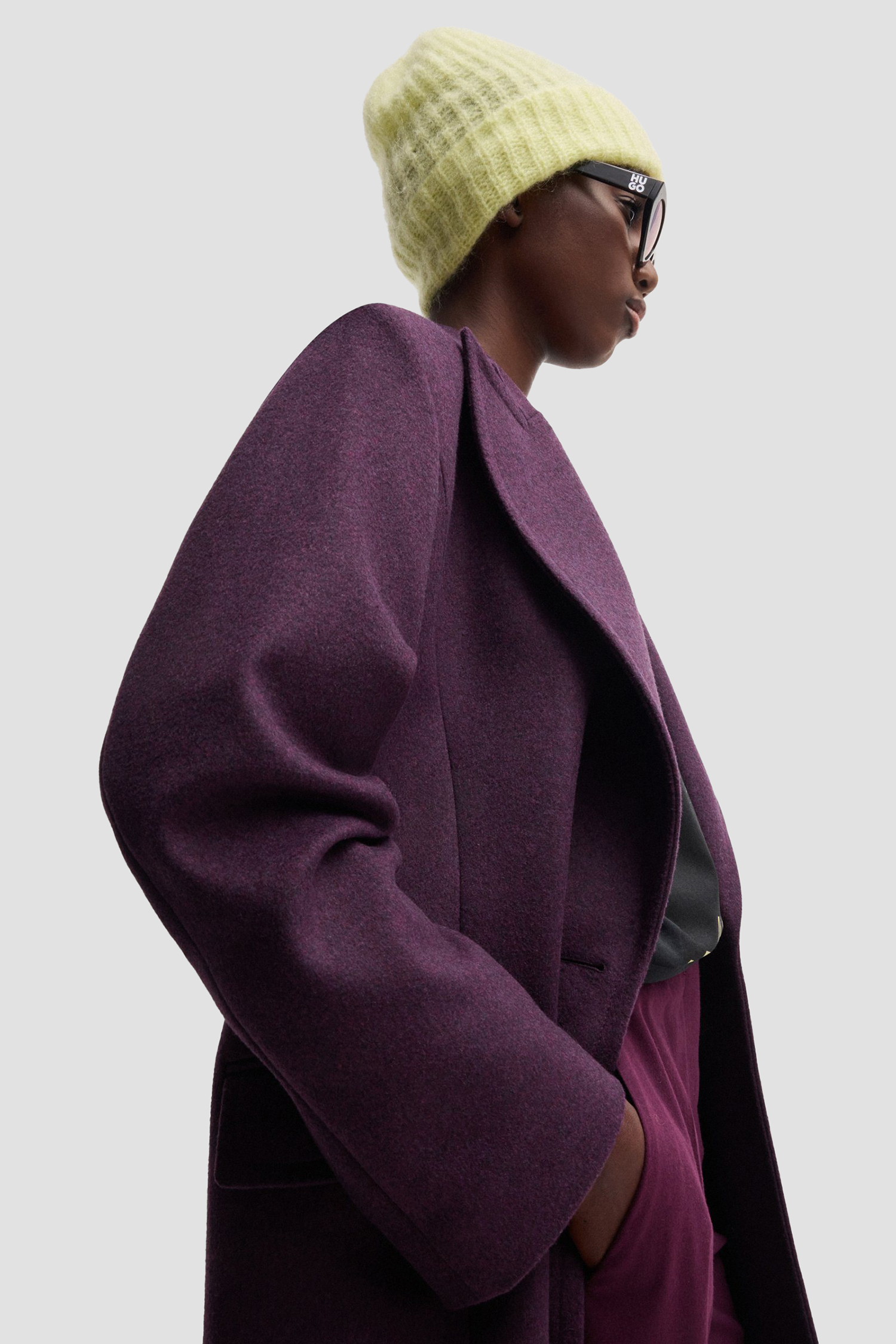 Женская желтая шерстяная шапка HUGO 50522740;734