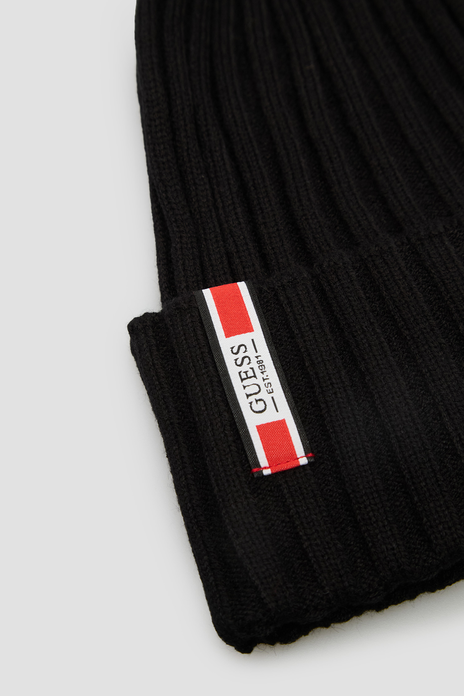 Чоловіча чорна шапка Guess AM9452.VIS01;BLA