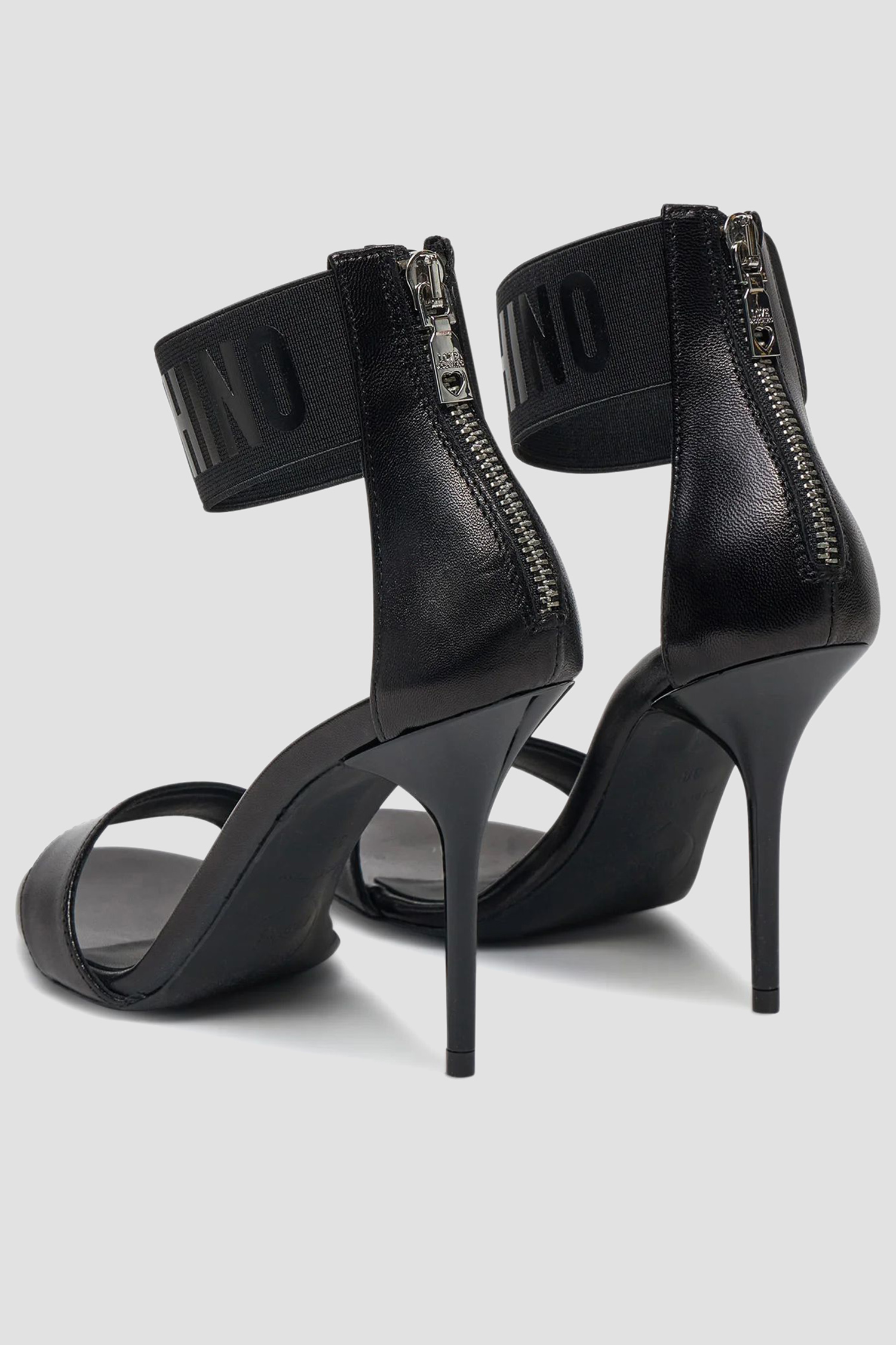 Женские черные кожаные босоножки Moschino JA16109G0M.IE0;00A