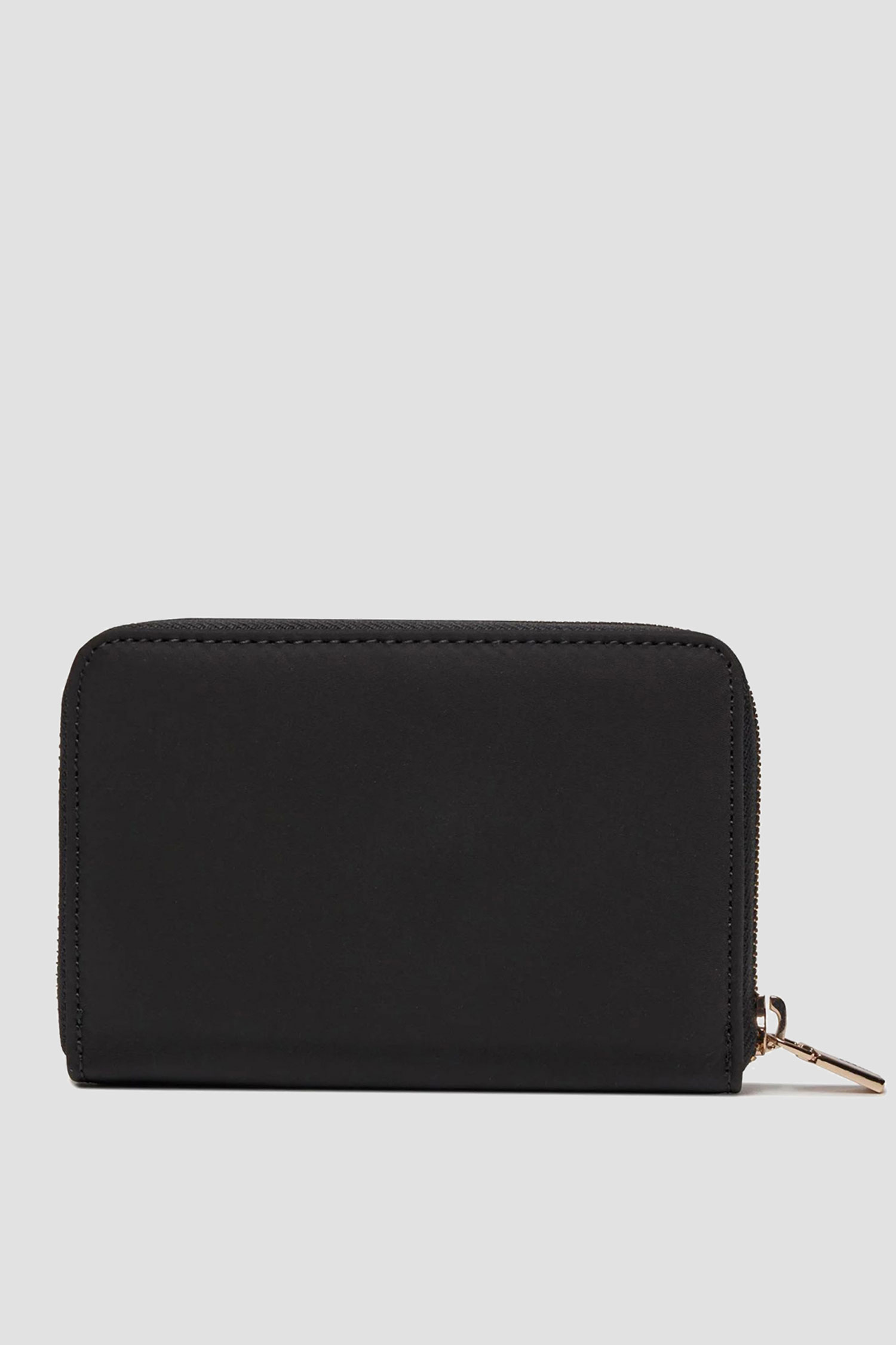 Жіночий чорний гаманець Guess SWEYG8.39540;BLA