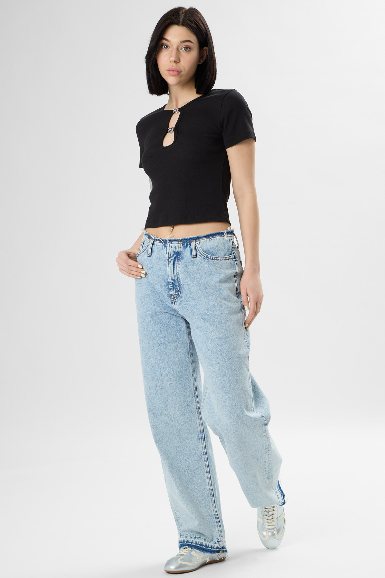 Женские голубые джинсы HUGO BLUE 50557022;450