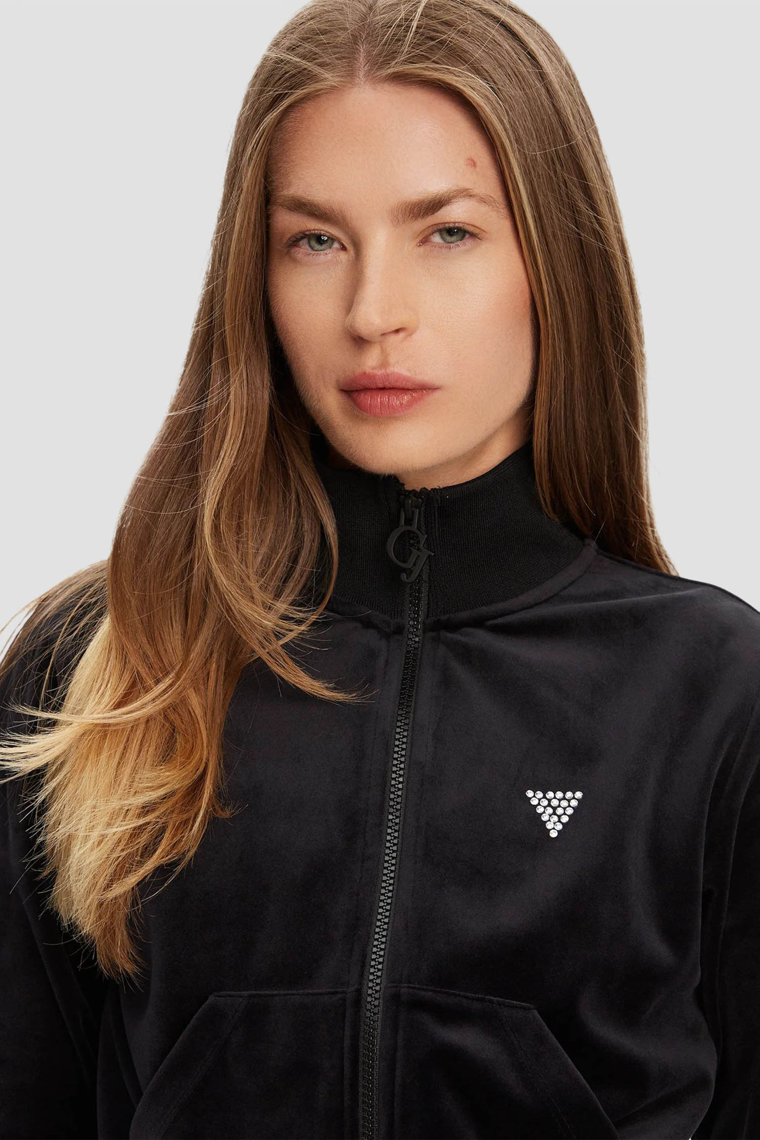 Жіноча чорна кофта на блискавці Guess V3BQ22.K0232;JBLK