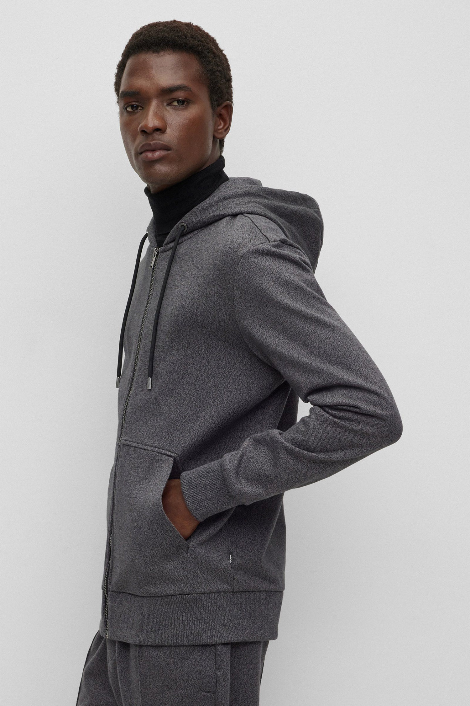 Чоловіча темно-сіра кофта на блискавці BOSS 50499428;001