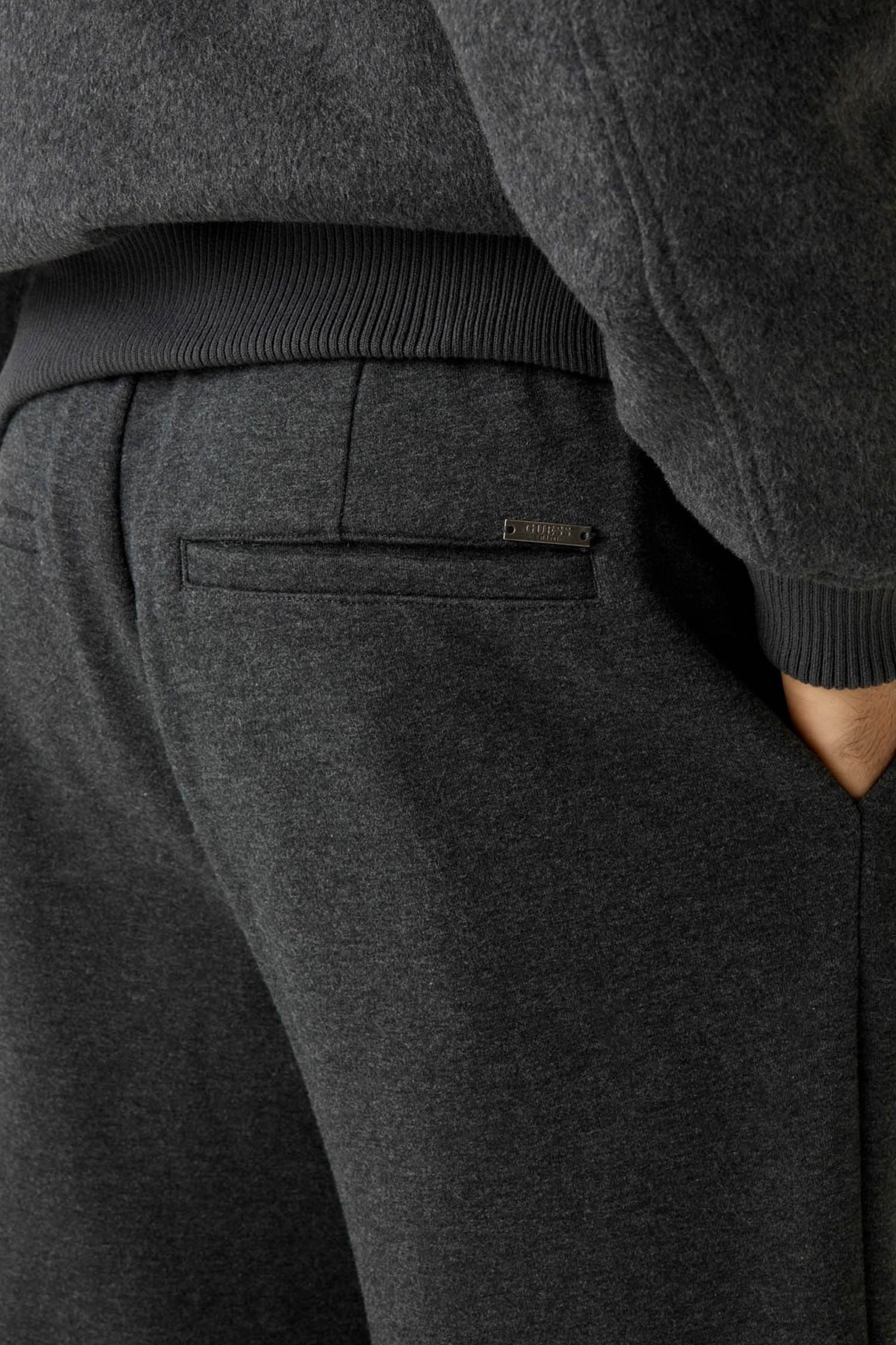 Чоловічі темно-сірі брюки Guess M5BB72.K0801;JTMU