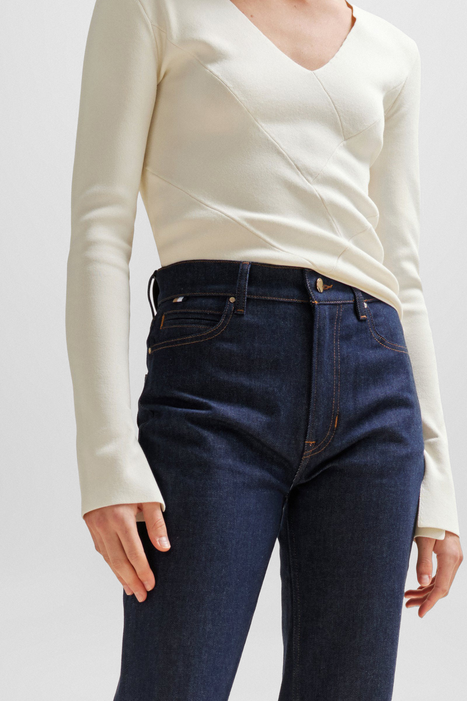 Женские темно-синие джинсы BOSS 50512523;400