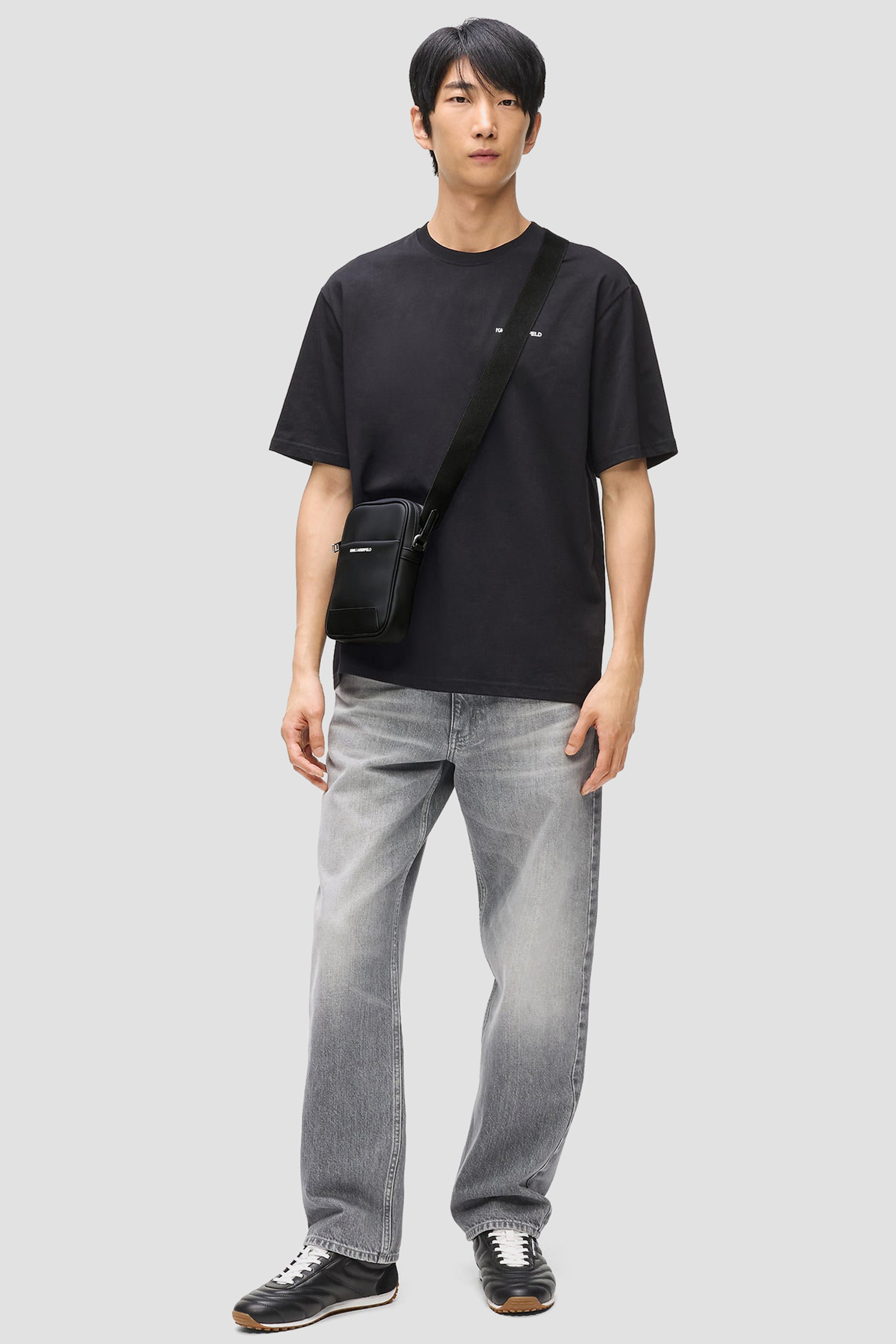 Чоловіча чорна сумка Karl Lagerfeld B1M30273;999