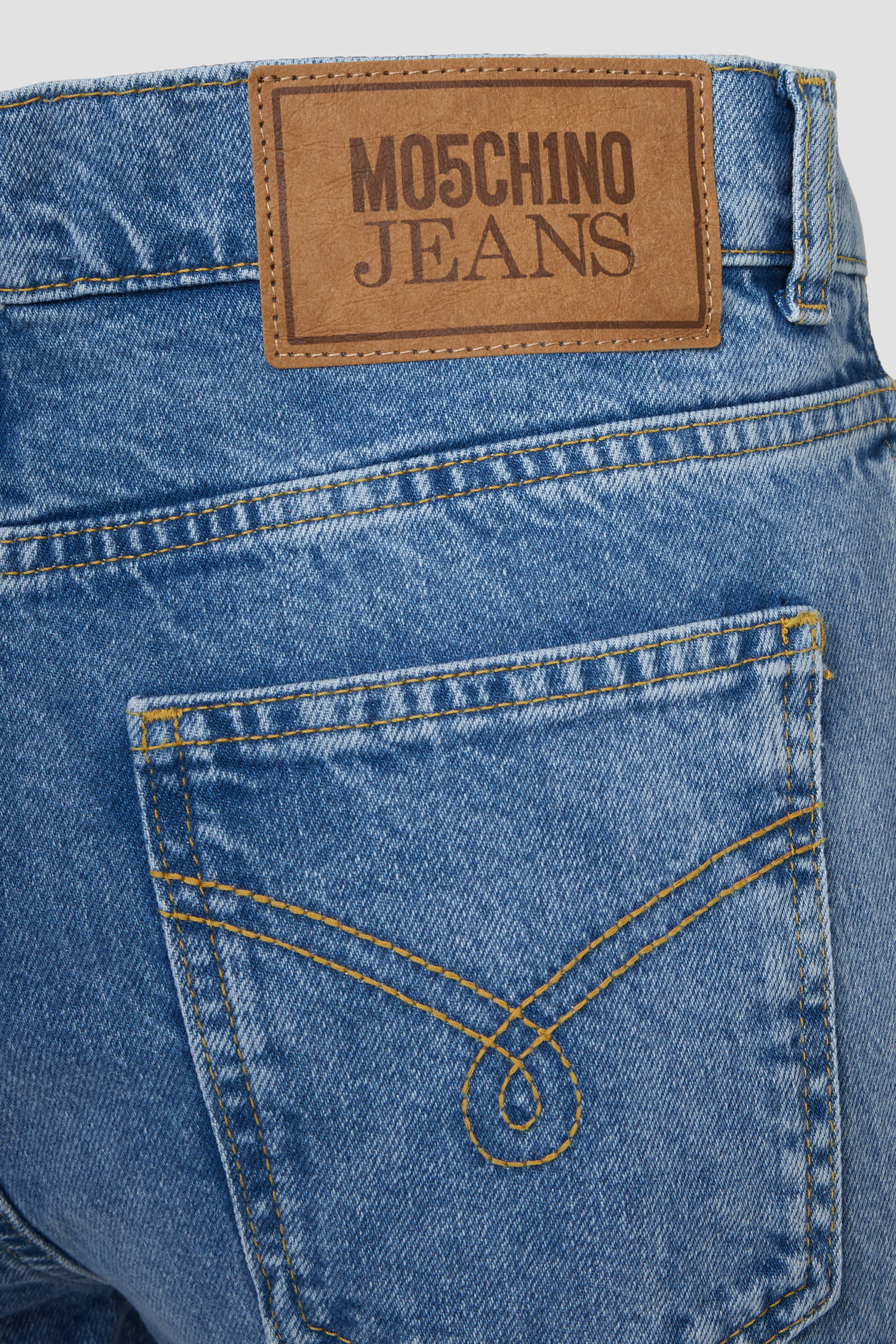 Женские голубые джинсы Moschino A0325.3236;1295