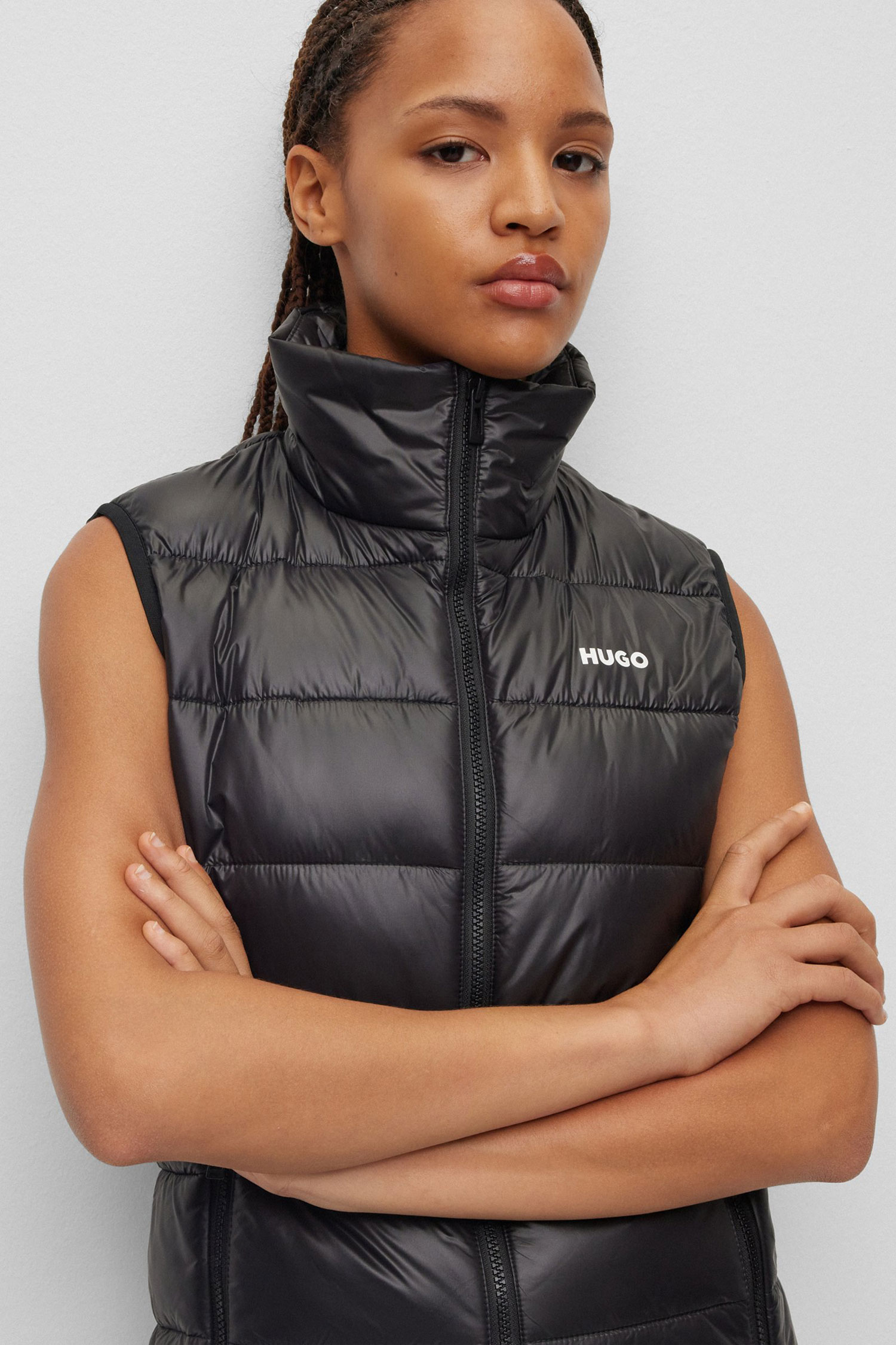 Женский черный жилет HUGO 50473679;001