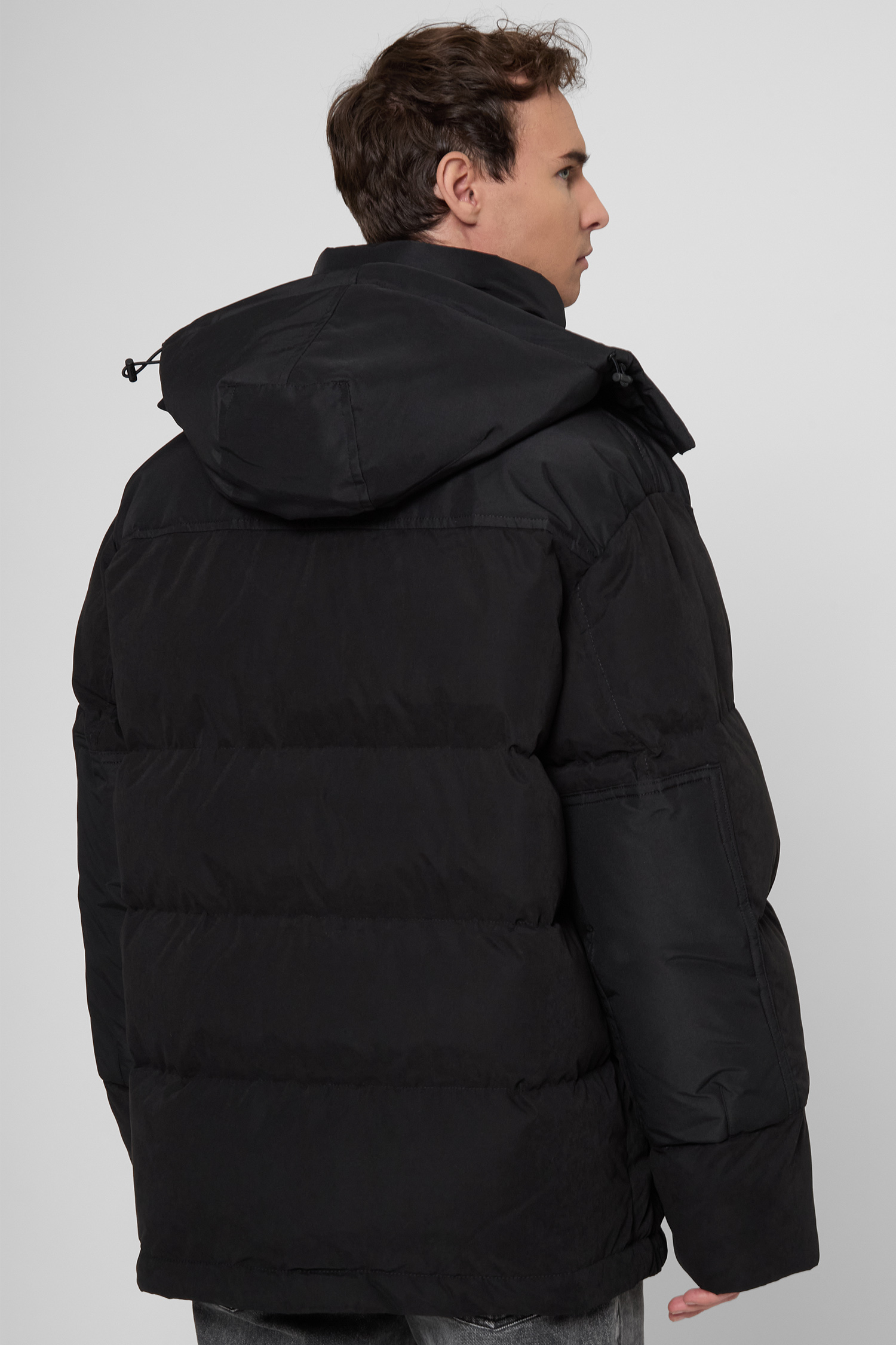 Мужская черная куртка BOSS 50543609;001