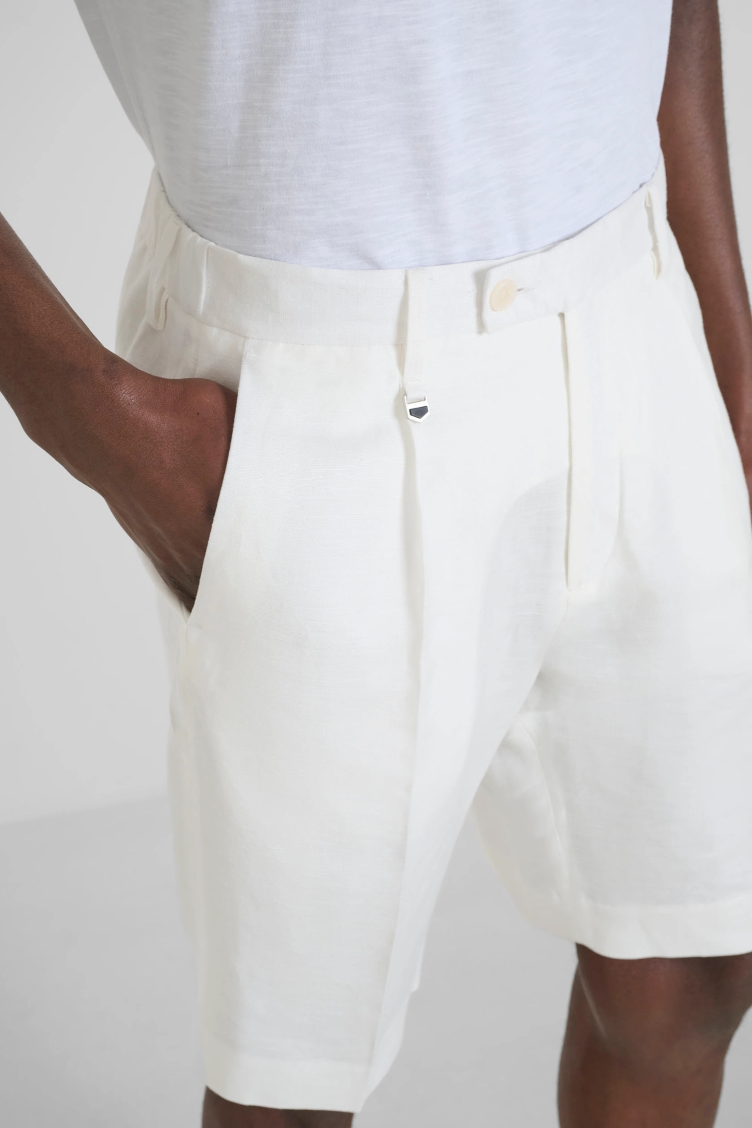 Мужские белые льняные шорты Antony Morato MMSH00214.FA900135;1011