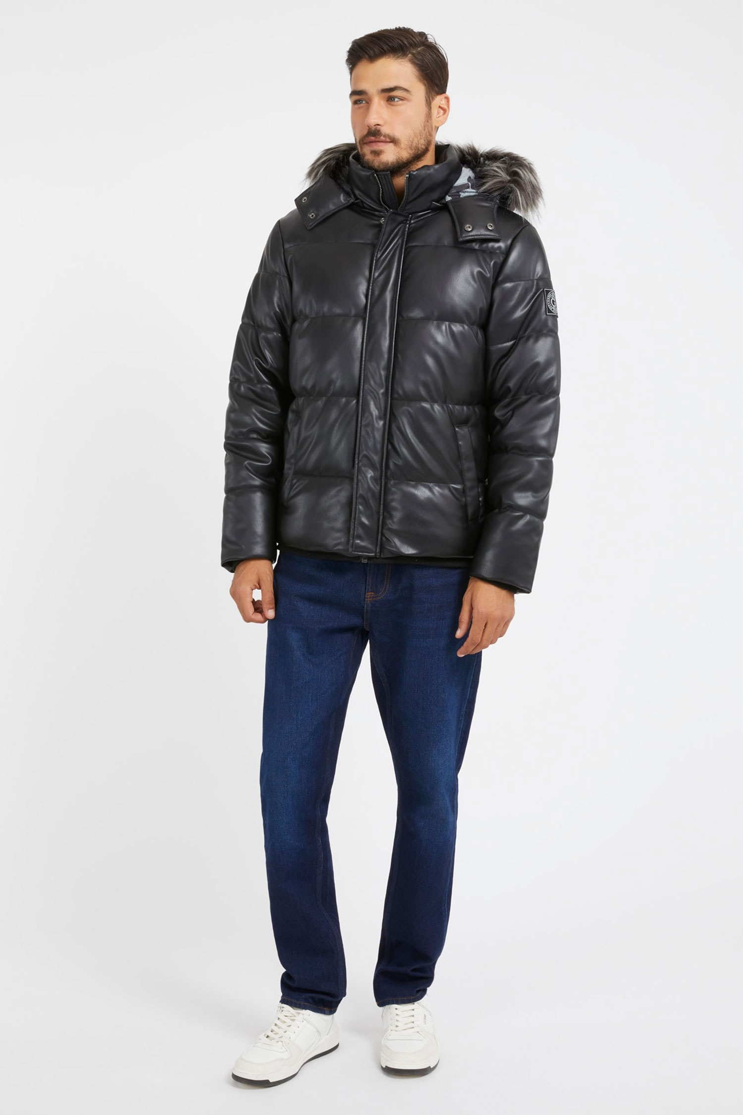 Мужская черная куртка Guess M3BL23.WFOZ0;JBLK