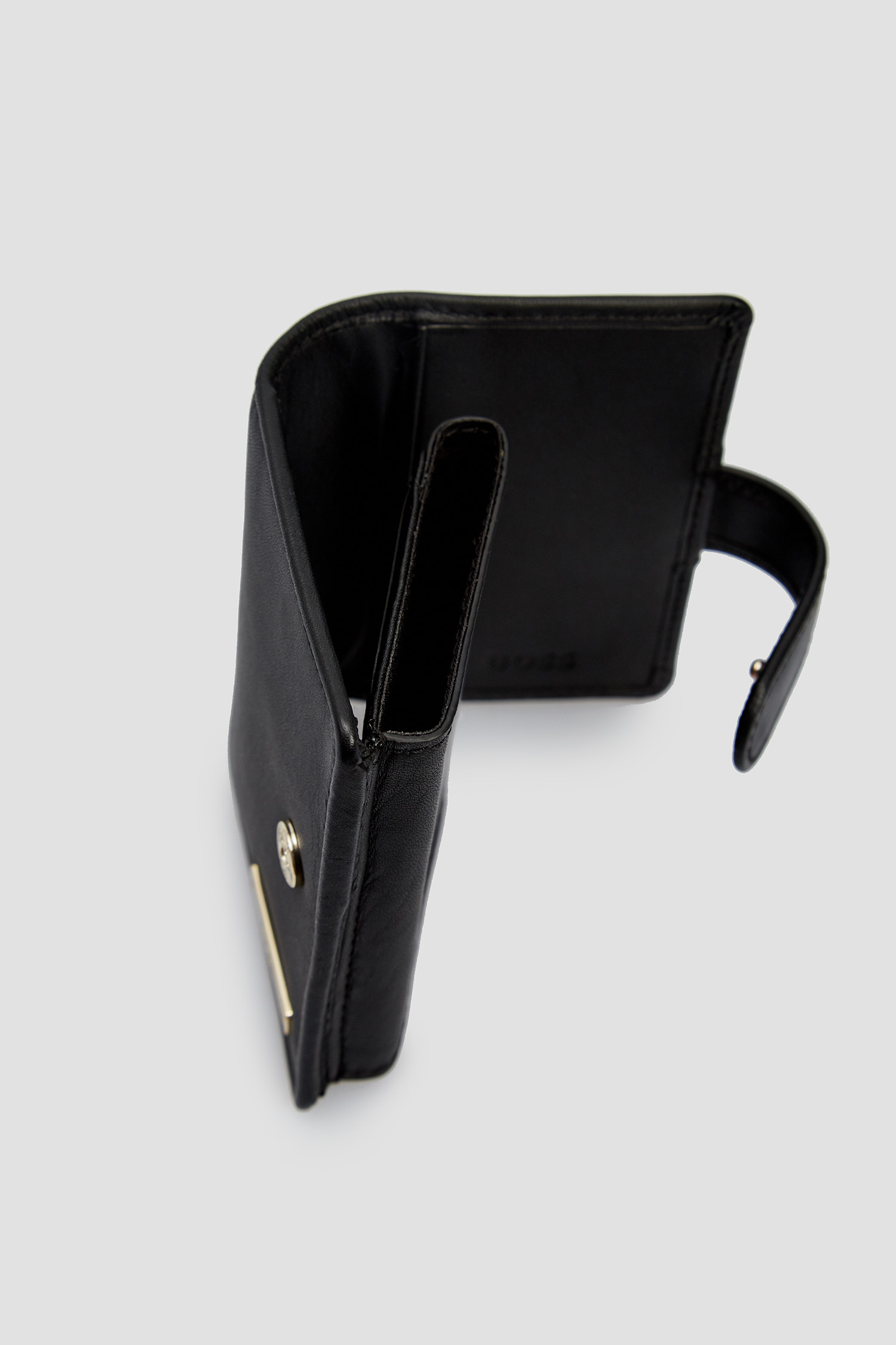 Чоловічий чорний шкіряний кардхолдер BOSS 50466991;001