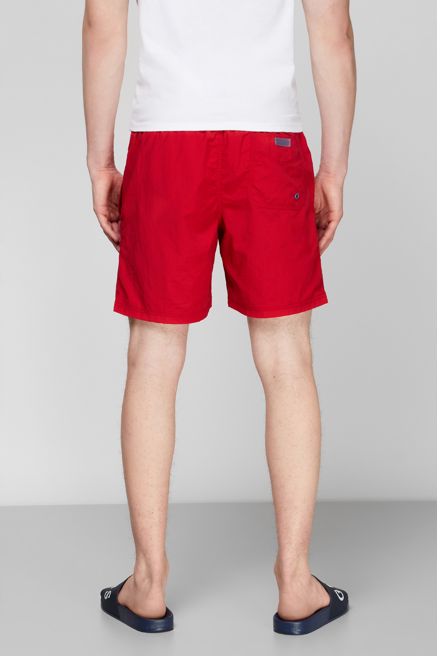 Красные плавательные шорты для парней Guess F02T01.TEL27;TLRD