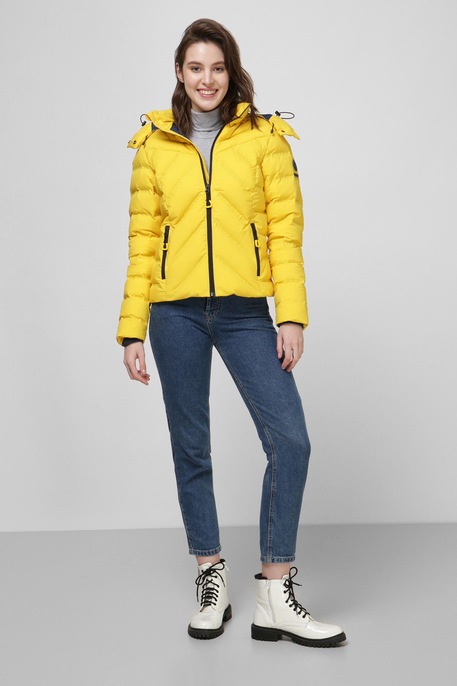 Женская желтая куртка SuperDry W5000075A;QWF