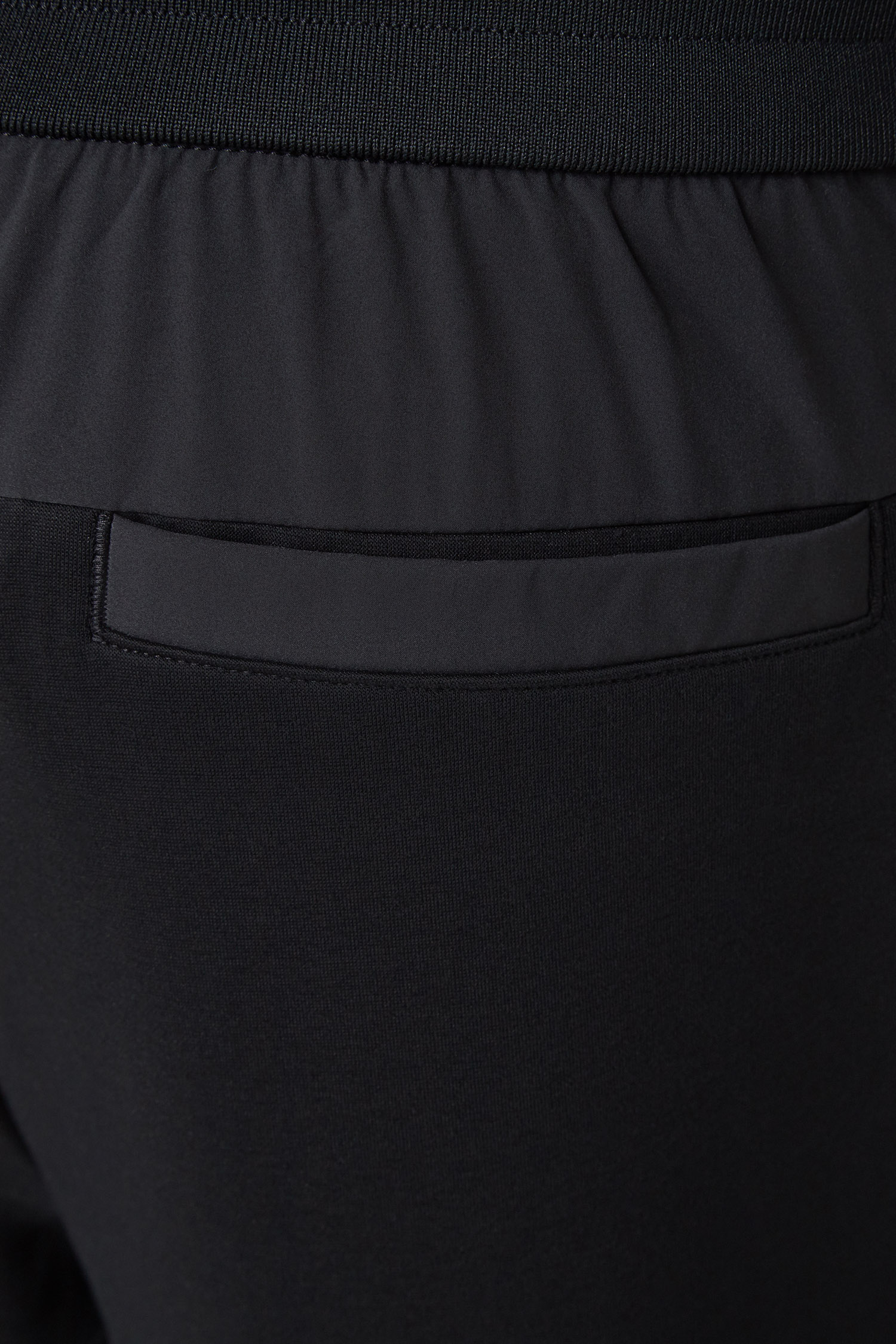 Мужские черные спортивные брюки BOSS 50506892;001