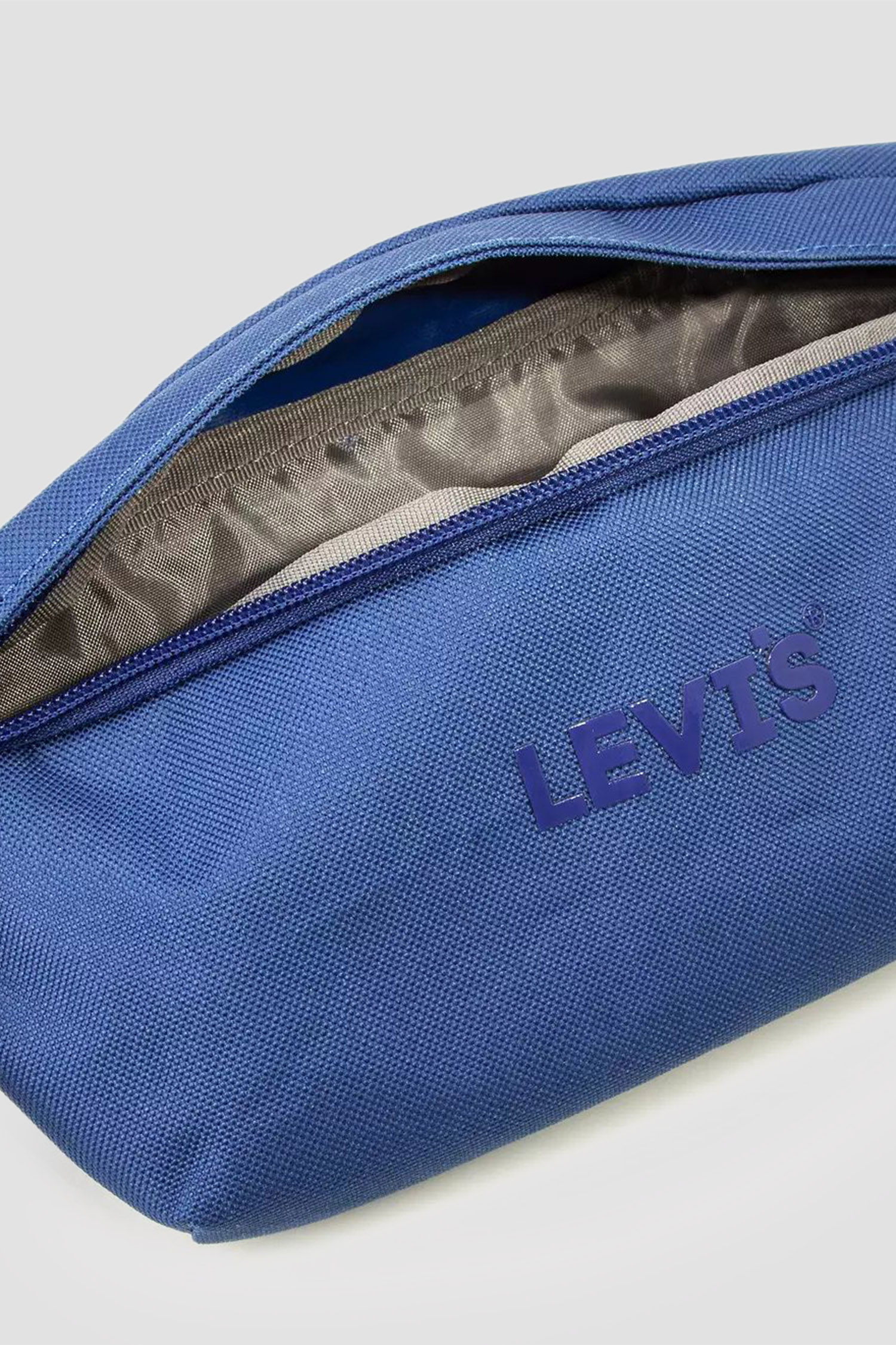 Мужская синяя поясная сумка Levi’s® D7968;0002
