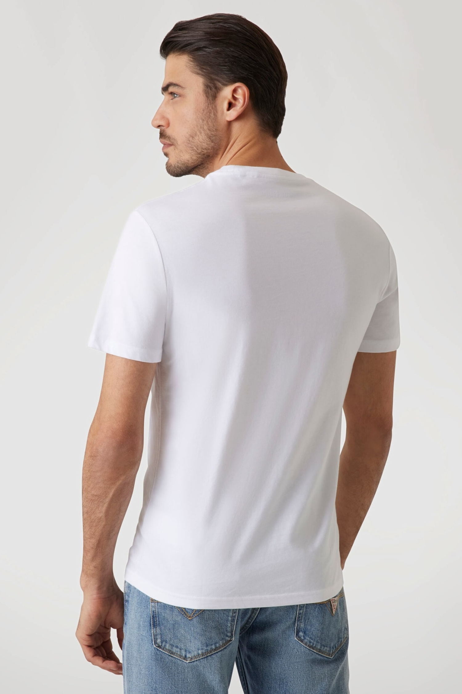 Мужская белая футболка Guess M5GI06.I3Z14;G011