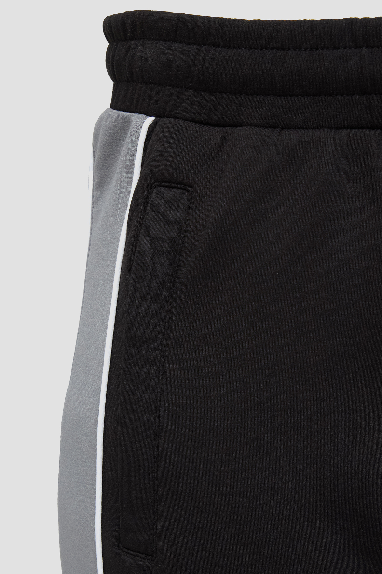 Чоловічі чорні спортивні штани Karl Lagerfeld 561902.705014;990