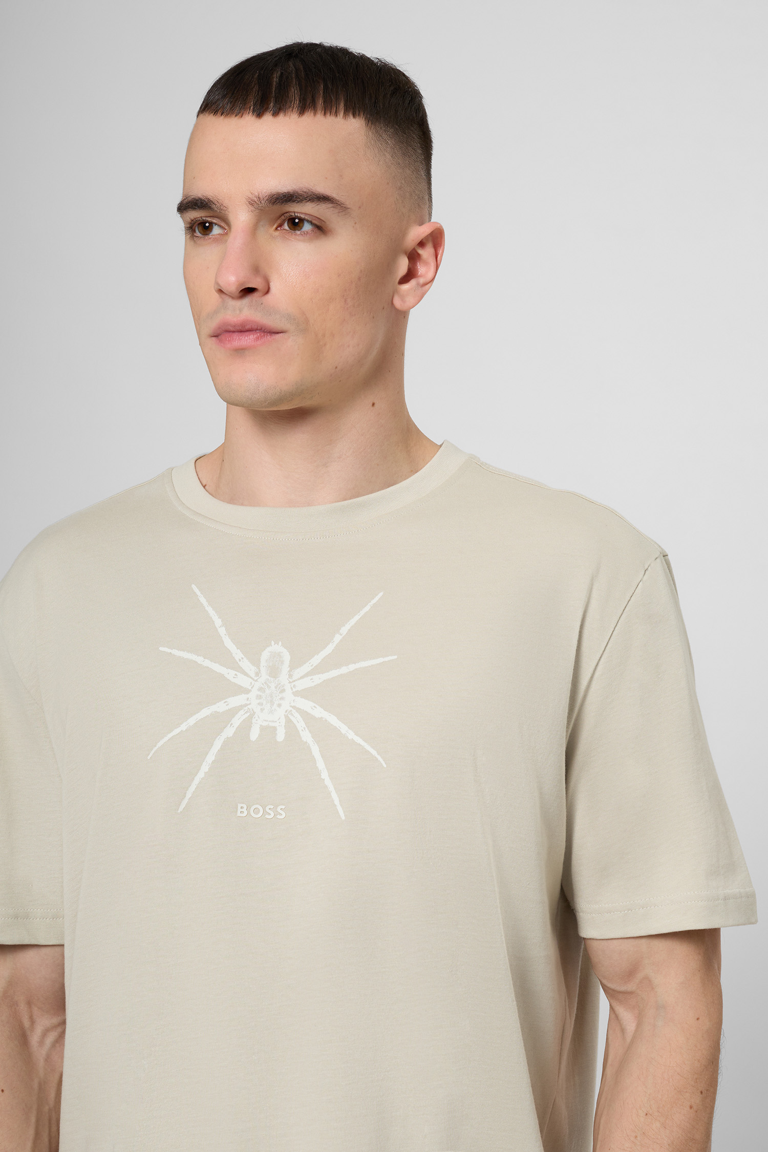 Мужская бежевая футболка BOSS 50534924;271