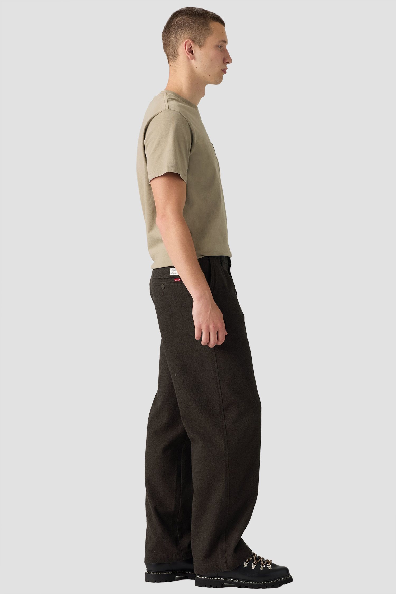 Мужские темно-коричневые брюки XX Chino Baggy Pleated Levi’s® 0081N;0001