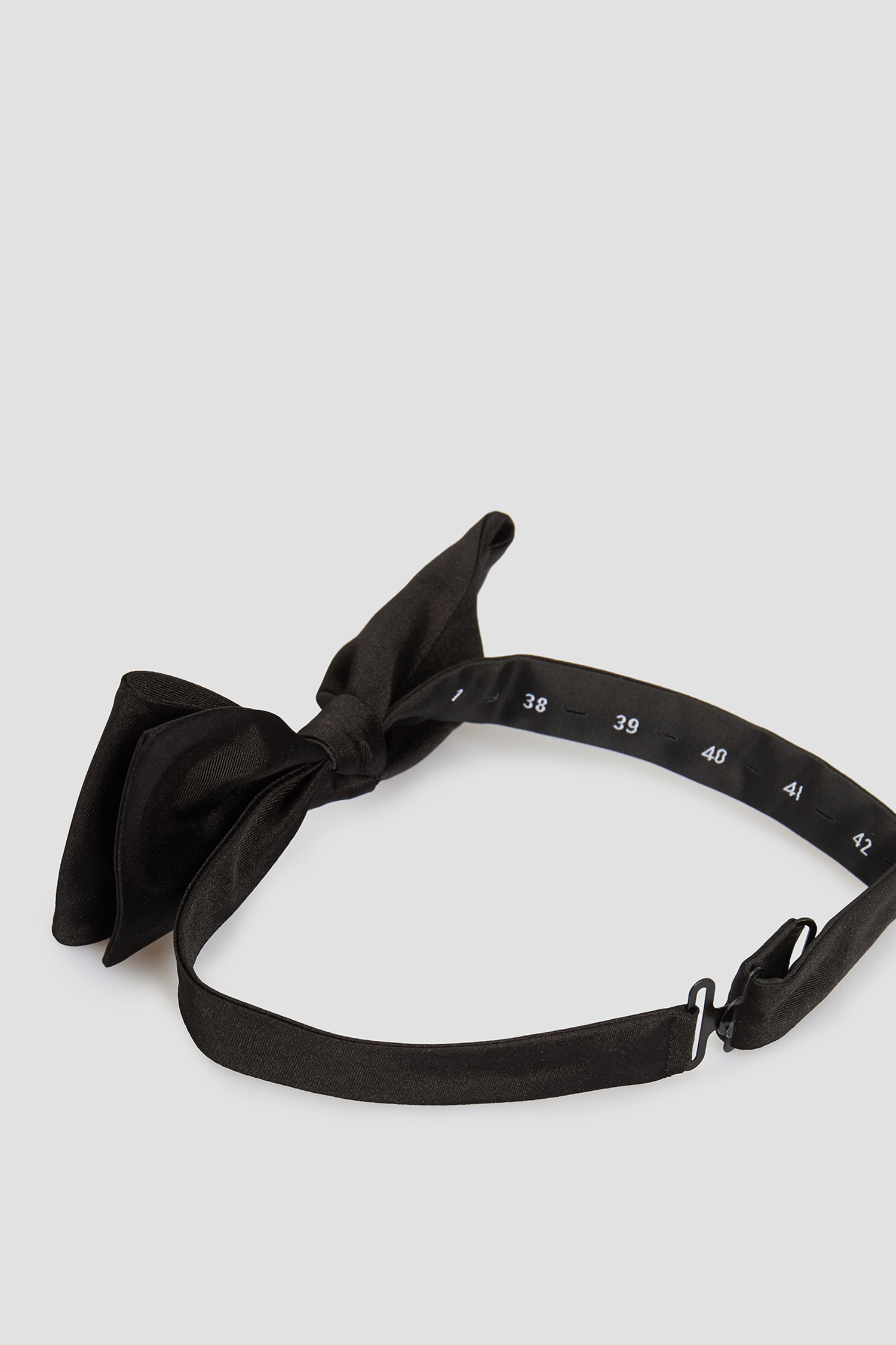 Мужская черная шелковая бабочка BOSS 50307932;001