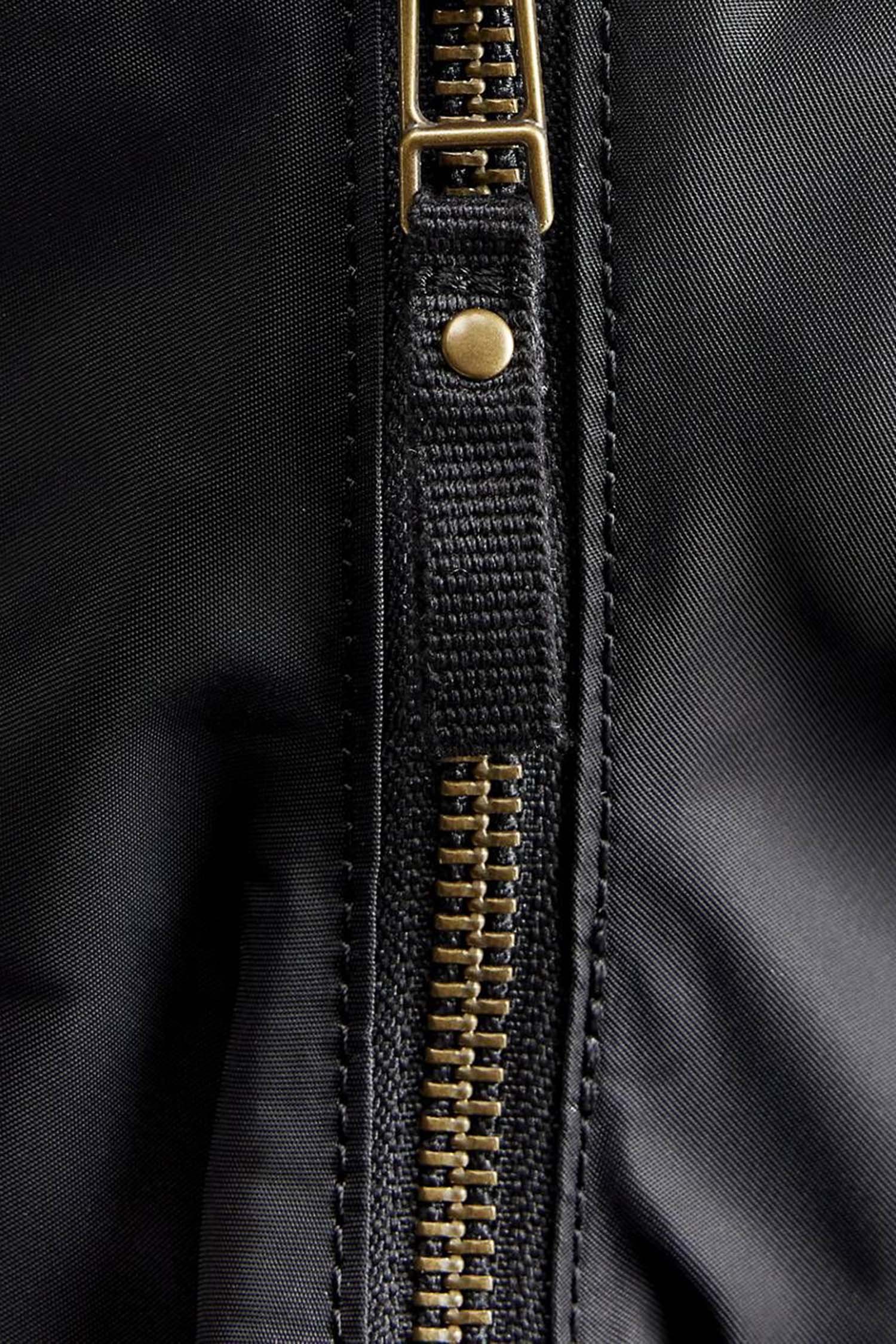 Жіноча чорна сумка Levi’s® 005F2;0000