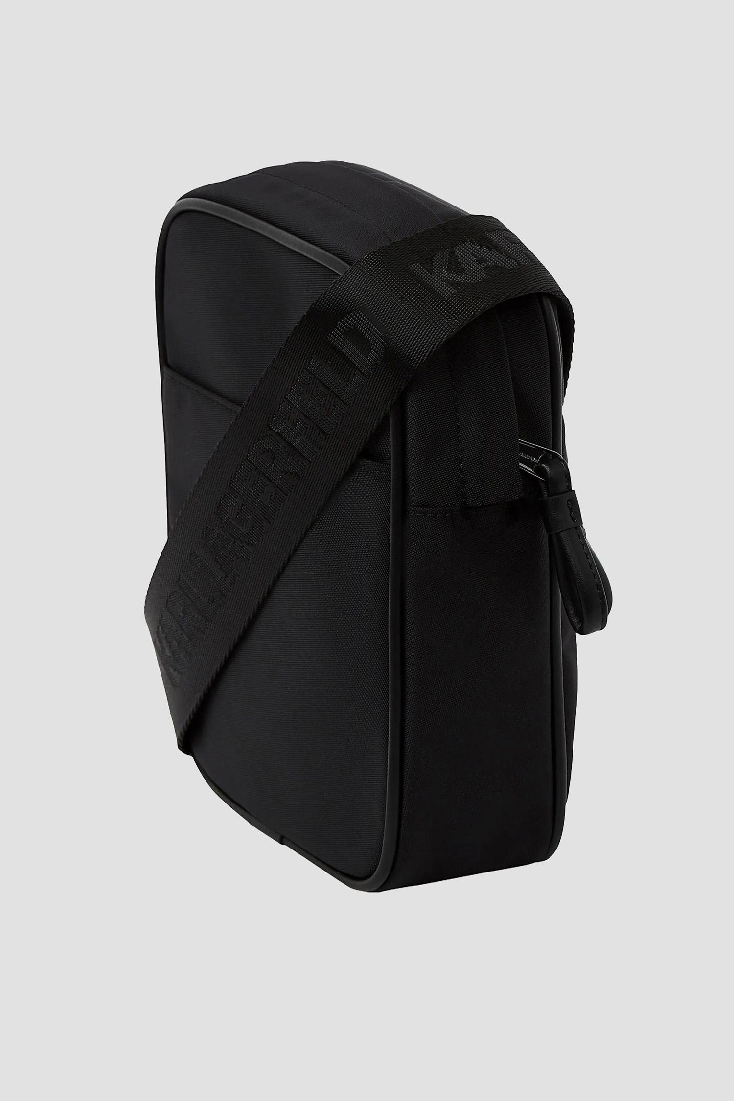Чоловіча чорна сумка Karl Lagerfeld B2M30182;999