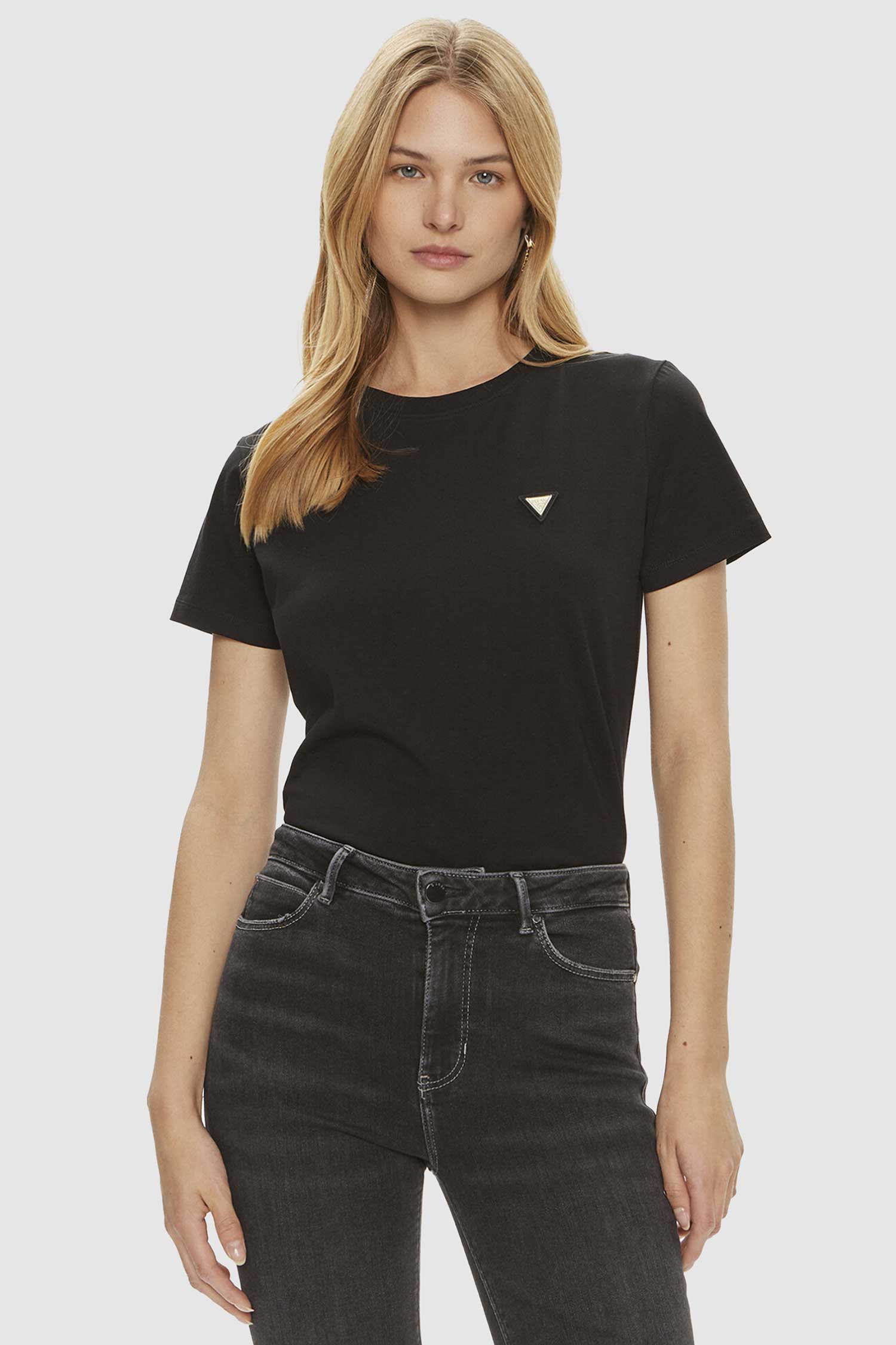 Жіноча чорна футболка Guess V4YI09.J1314;JBLK